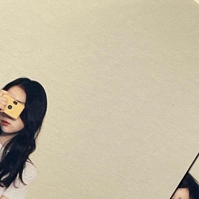 @bfdggynteddyd on Instagram: ”#협찬 @studio_photoforet •
•
담엔 남 자 칭 구 랑 ! 올게요 .. #😛 •
•
☁️서울 성동구 성수일로3길 4-6 #광고#협찬 #성수셀프사진관#서울숲셀프사진관#포토포레
#데이트코스”