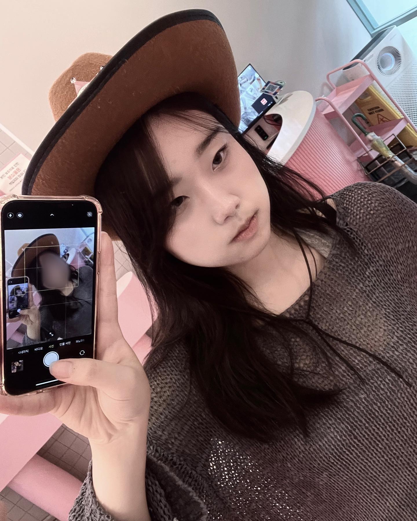 🤠