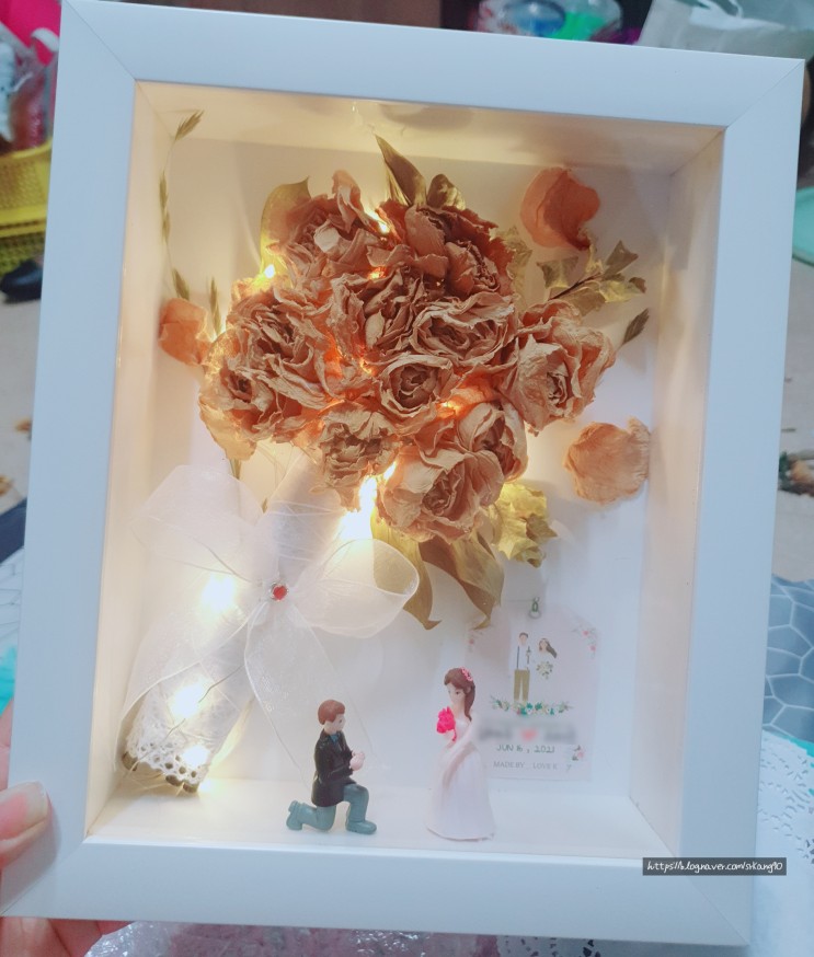 [소소한 선물] 소울 메이트 결혼 기념 '부케 액자 만들기'