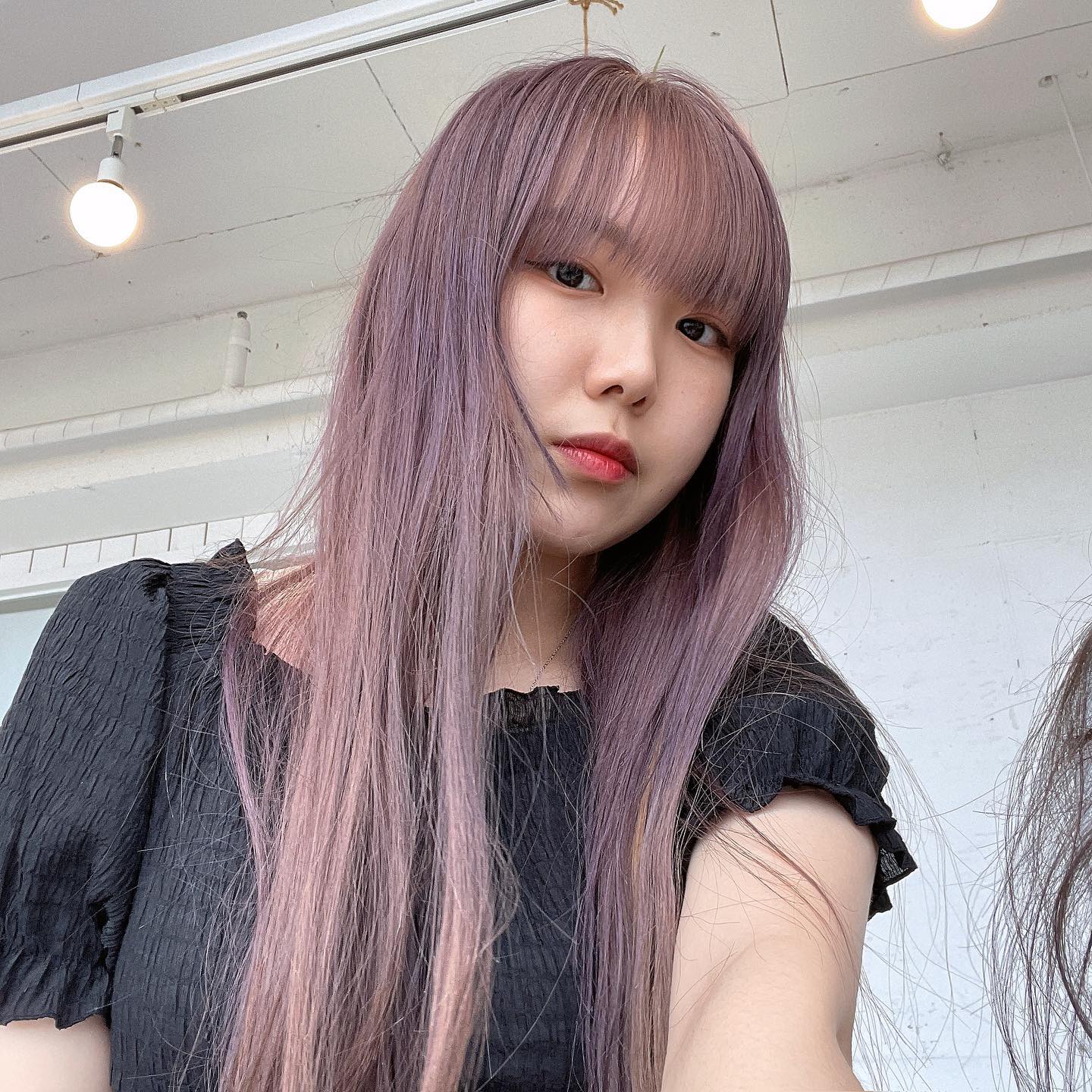 여름이라고 염색이 하구 싶네여
사진은 얼마 없는 보라머리 유희경