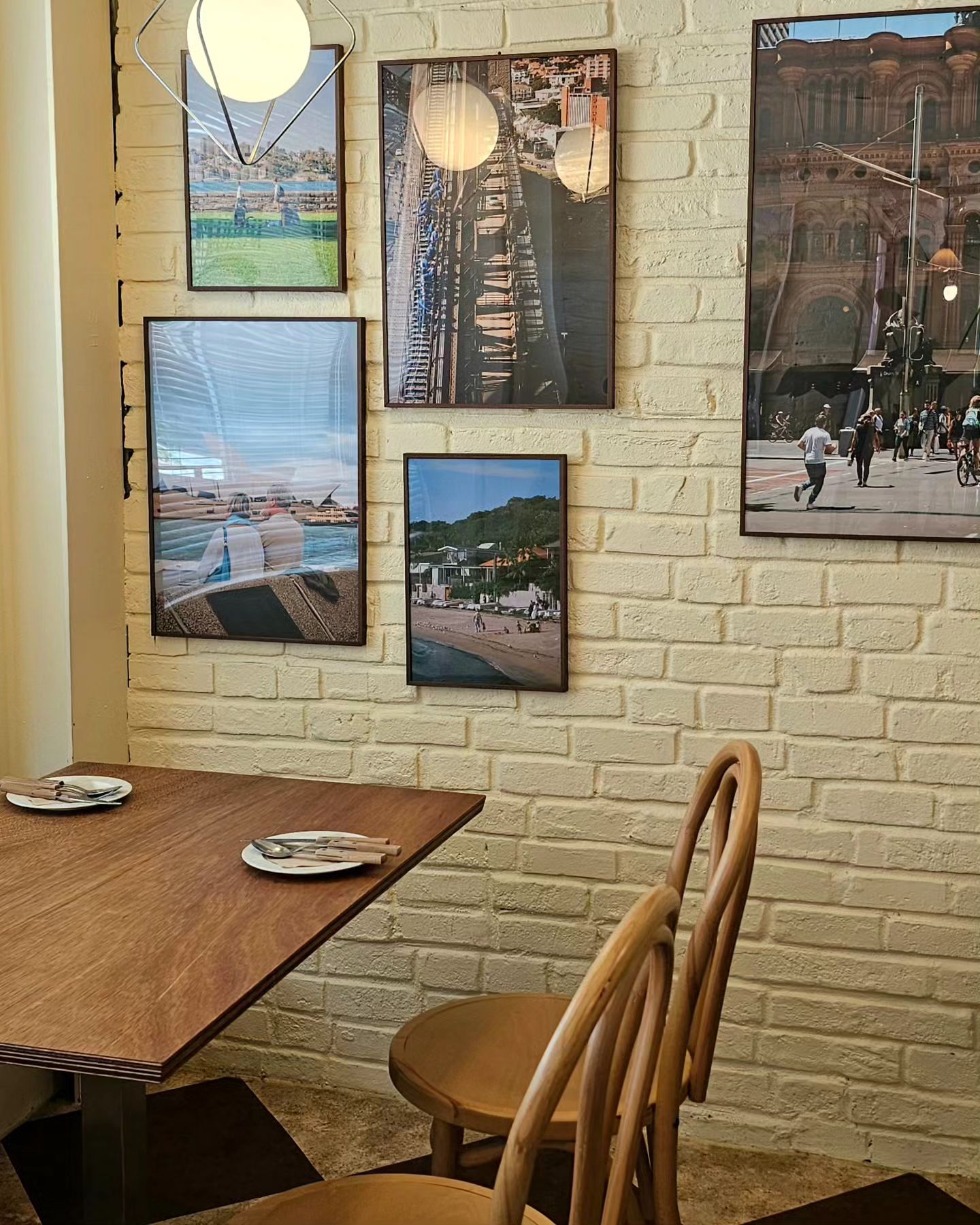 🥞 연남동 브런치카페 버우드 burwood_seoul 다녀왔어요 호주식 브런치 맛집이라 물리는맛없이 깔끔하고 맛있었어요❤️ 햇살 가득한 카페라 더 행복하게 먹은건 안비밀✨️ #버우드 #연남동브런치카페