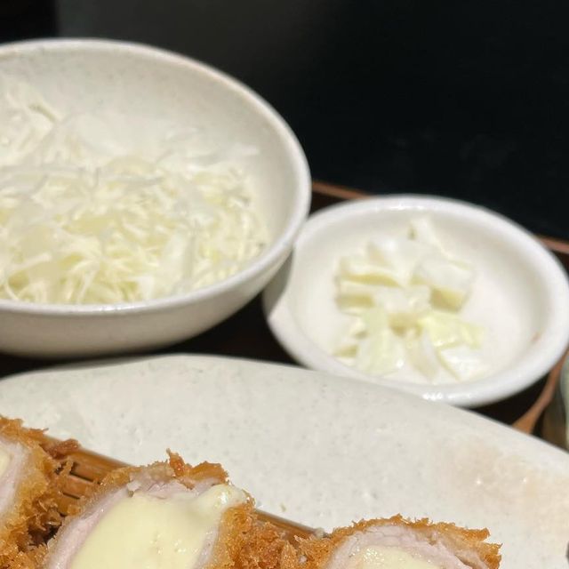 푸디주디 on Instagram: "#카츠8 #협찬 IFC몰 쇼핑할 때 식사는 어디로 가세요? 주디는 돈까스 맛집 카츠8에 다녀왔습니다💓 IFC몰 L3층 식당가에 맛집 정말 많잖아요! 그 중에서도 웨이팅해서 먹