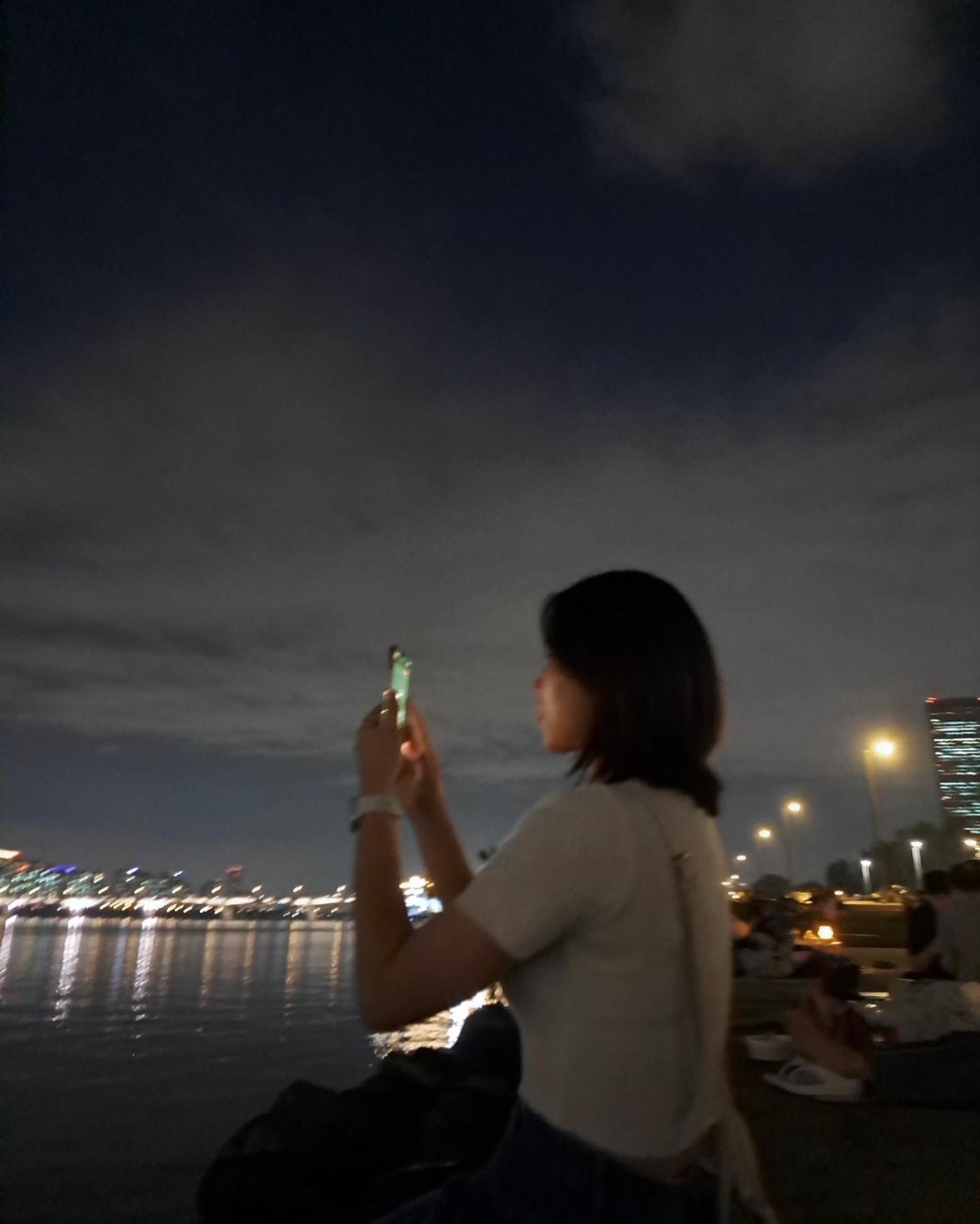 한강라면은 사람이 많아서 못 머금🍜