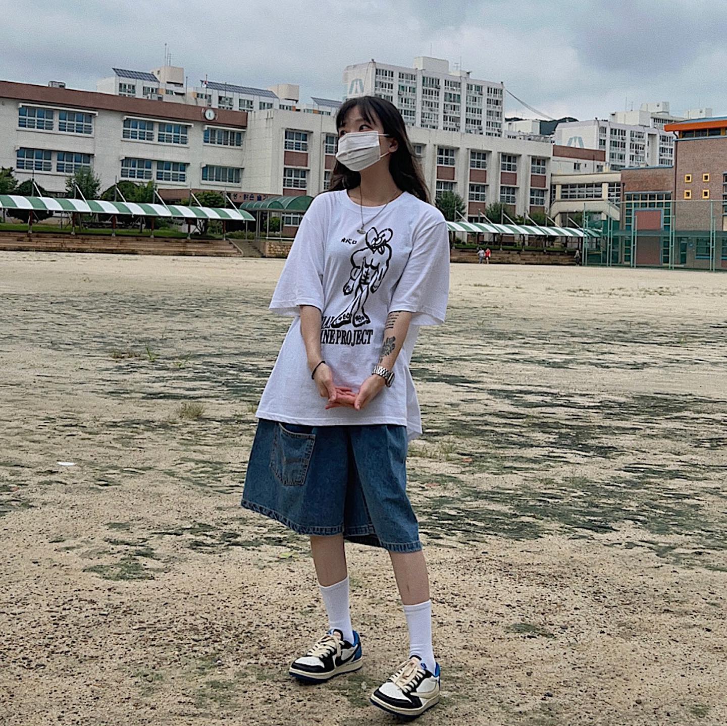 #협찬 #소셜백신프로젝트 #socialvaccinproject #svp 
svp__official 
하트 그뉵 빵빵맨 티셔츠 매력 개쩖
너무 기여어서 자주 자주 입는듕🤭🖤