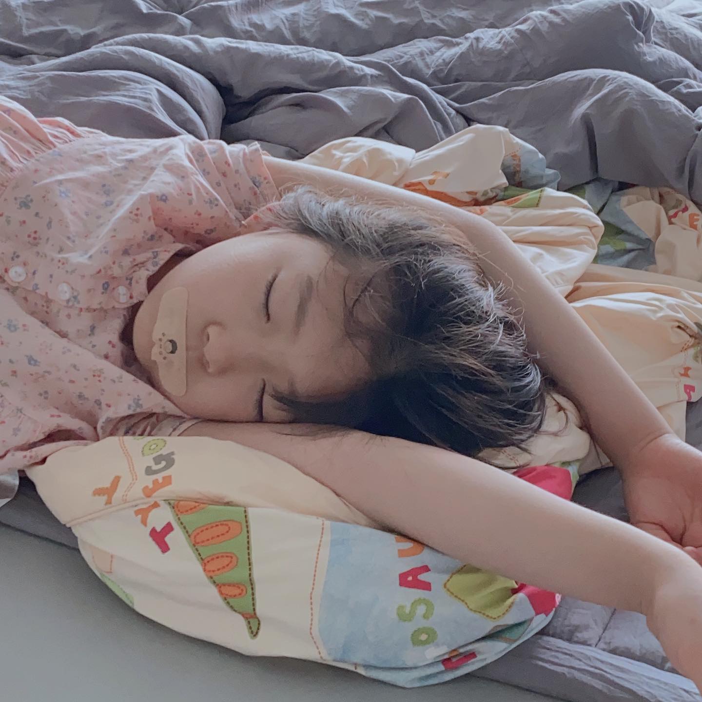 이뻐지고 이쁜게 좋은 아이 ㅎㅎㅎ
 #초딩#초4 이미 이쁨