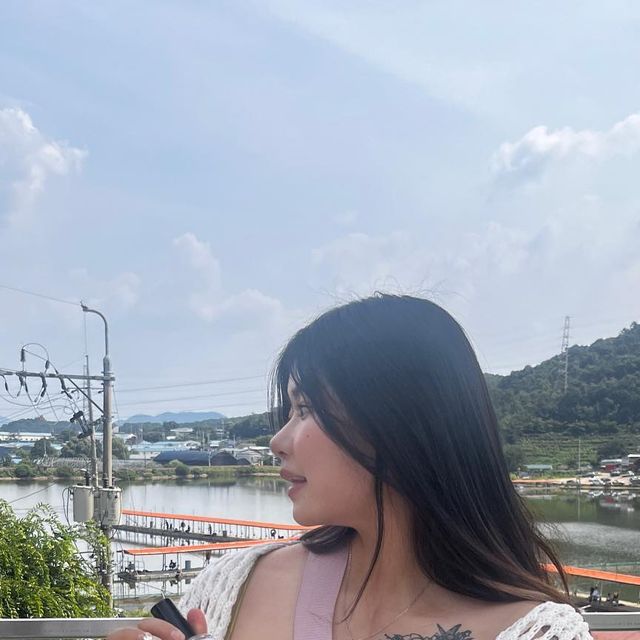 𝐋𝐎𝐇𝐀 ろは on Instagram: "#광고 향수에 미쳐버린 저에게 @blackhobby_official 에서 새로운 향을 선물해 주셨어요❣️ 🍀 블랙하비 피그앤피그 30ml 블랙하비는 어두운 취미라는 뜻으로 내면