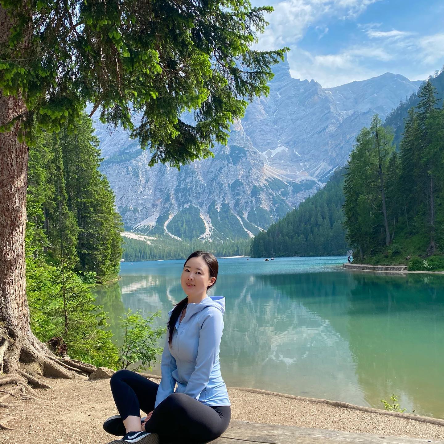 🏔️ #lagodibraies #lululemon #dolomiti #dolomites #dolomite #브라이에스호수 #프라그세르호수 #돌로미티 #돌로미티여행 #돌로미티호수 #이탈리아북부 #이탈리아북부여행 #유럽여행 #이탈리아여행 #旅行 #イタリア #룰루레몬