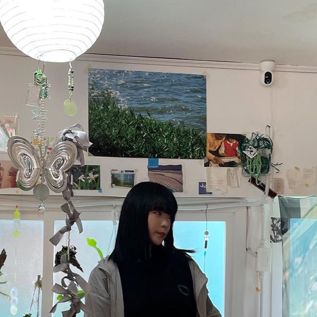 다설 on Instagram: "#협찬 🍀🍀🍀 @standarderror_official #스탠다드에러 #스탠다드에러반팔티 # 남여공용반팔티 #세미오버핏 #캐주얼룩 #캠퍼스룩 #데일리룩 #반팔티추천 #반팔티셔츠 #티셔