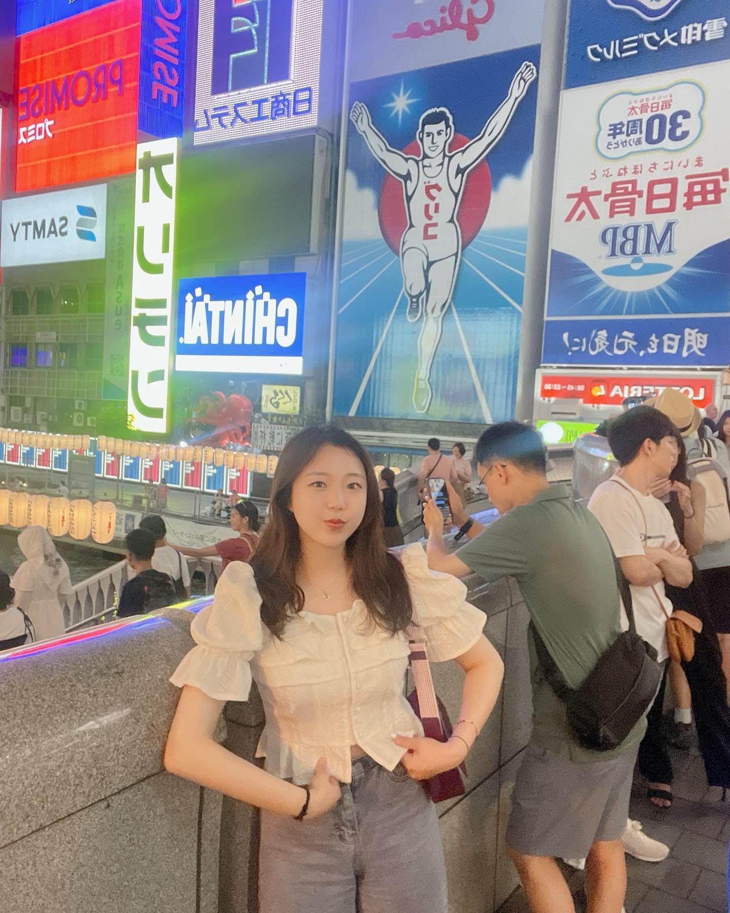 아 글리코형아랑 다리 위치 바꼇네 까비,,,,😎😎