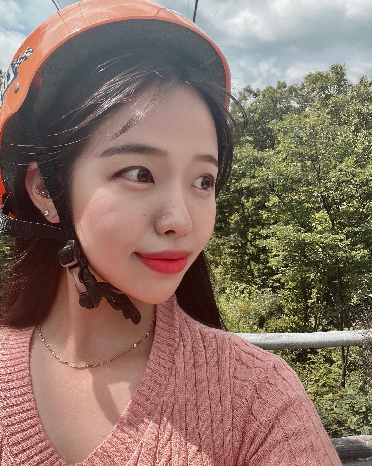 🏎️

얼렁뚱땅 리프트 탄 나
좀 귀여울 지도?

휘팍 루지는 최고였당❤️