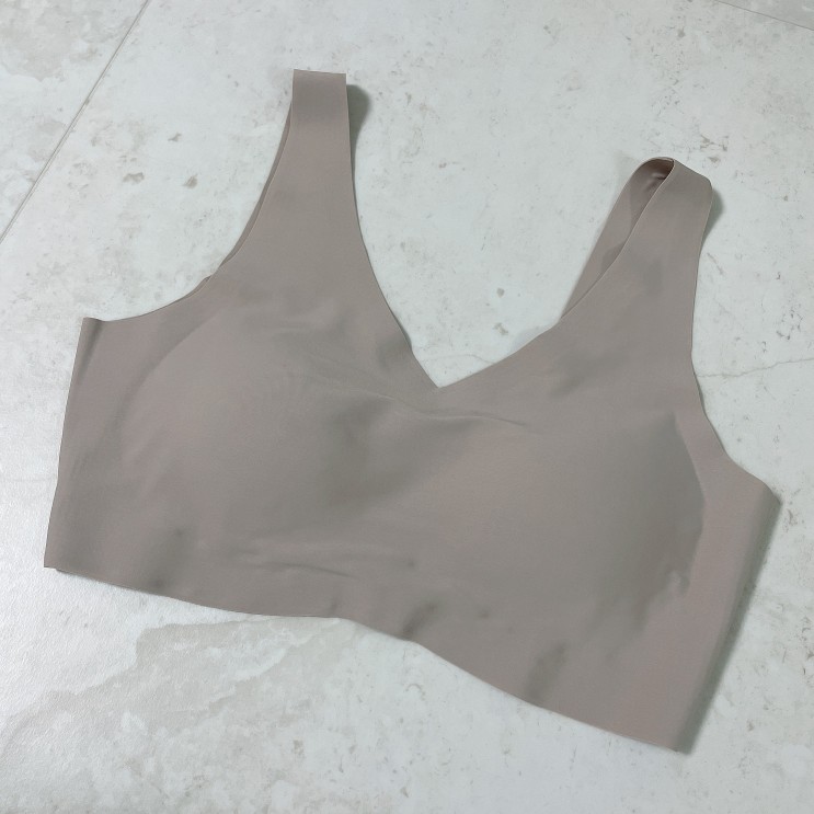 편한 노와이어브라, 후크가 달린 슬림9 편해브라 후크