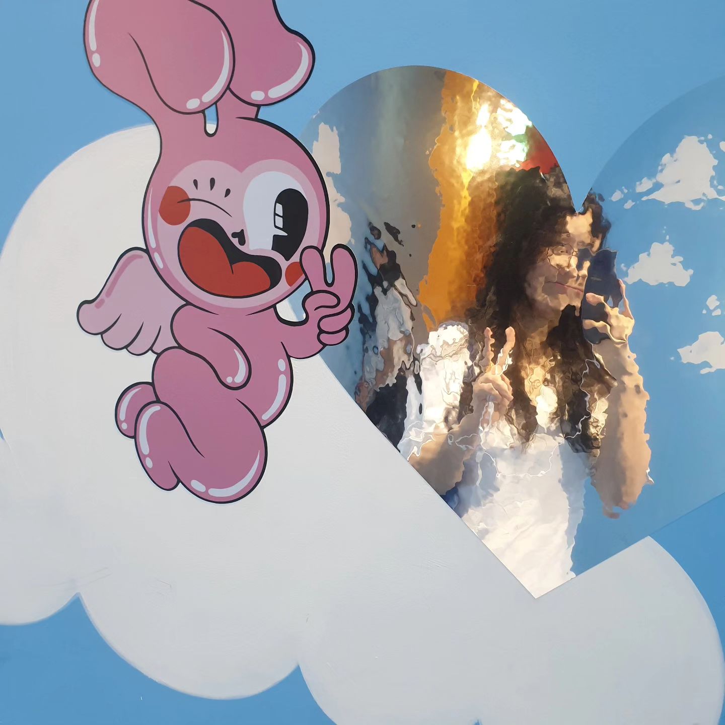 평생 철 안들 것 같이 사는 나도
누군가의 젊음과 순수함이 잔상이 남을 정도로
아름답게 느껴지는 날이 오네.

#아줌마그램