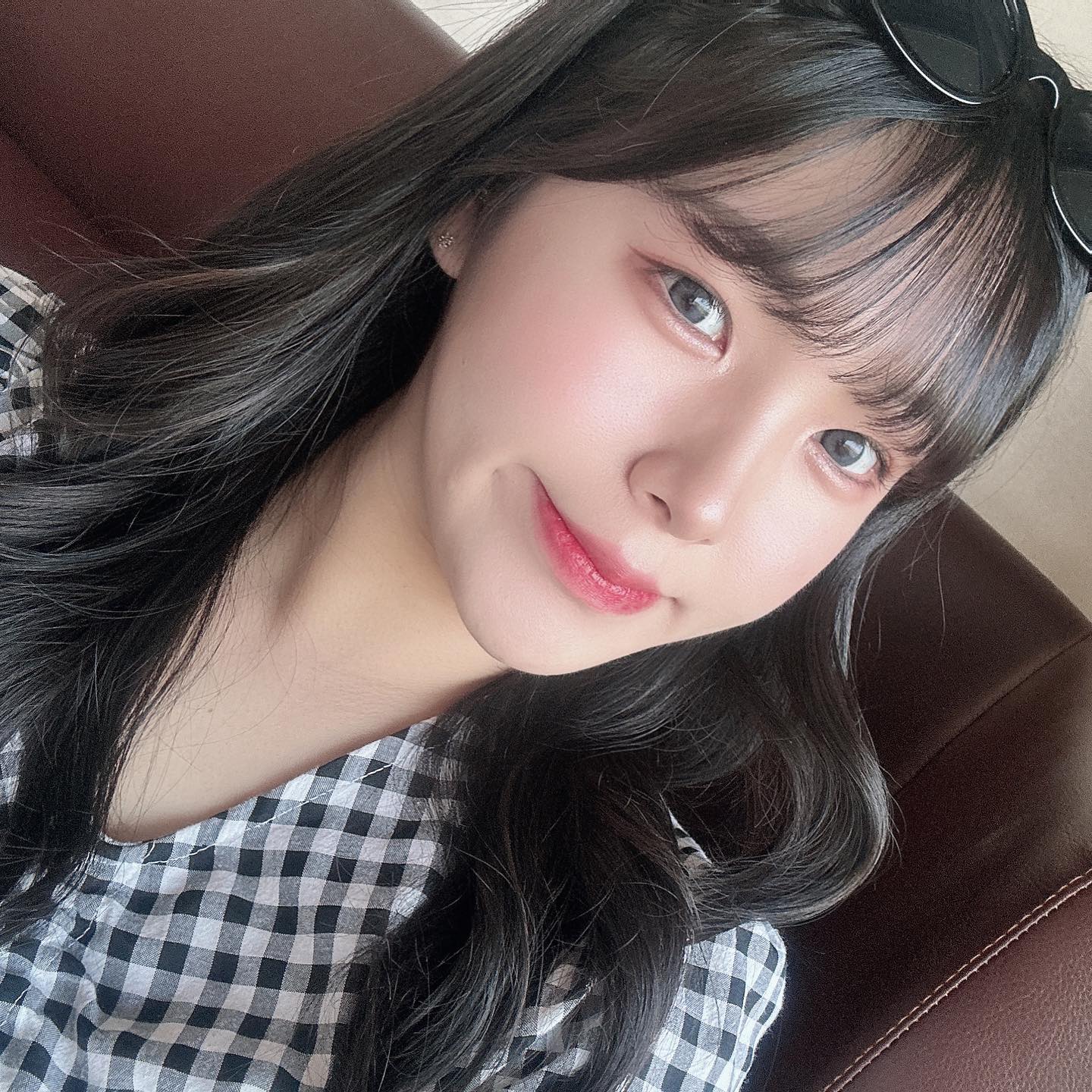 나 썬그리 샀어~~hip한가 혹쉬?#휴가 1일차
-
-
-
-
-
-
#일상 #데일리 #데일리룩 #셀카 #셀피 #얼스타그램 #여름 #선팔 #맞팔 #인친 #소통 #좋아요반사 #좋아요 #selfie #selca #daily #dailylook #like #follow #girl #양평 #instagood #셀스타그램