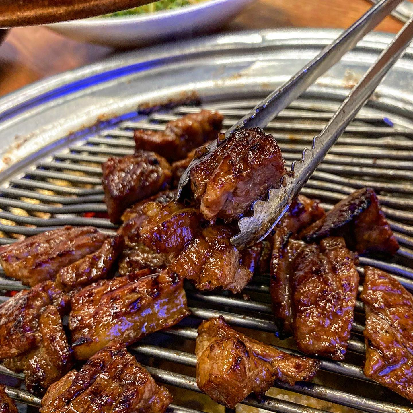 #협찬 
📍그린피그 왕갈비
서울 성북구 하월곡동 68-6

✔️진짜 맛있는 양념갈비 찾으시는 분들 집중!!

✔️육즙 좌르륵 왕갈비 먹고왔어요ㅠㅠ 두툼하고 양념이 너무 잘 베여있어요🥹

✔️회식이나 모임 하기에 너무너무 좋은 장소!

✔️공간이 굉장히 넓고 쾌적해요☺️

✔️고기도 직접 구워주시고 사장님이 굉장히 친절하세요

✔️재방문 의사 100프로 다음에 또 오고싶어요🥹

✔️월곡동 찐맛집으로 강추합니다❤️

#월곡동맛집 #월곡맛집 #월곡고기집 #월곡역맛집 #월곡역고기집 #월곡돼지갈비 #월곡동회식 #월곡동모임장소 #월곡고깃집 #월곡고기 #먹스타그램 #먹팔맞팔 #선팔하면맞팔가요 #좋반