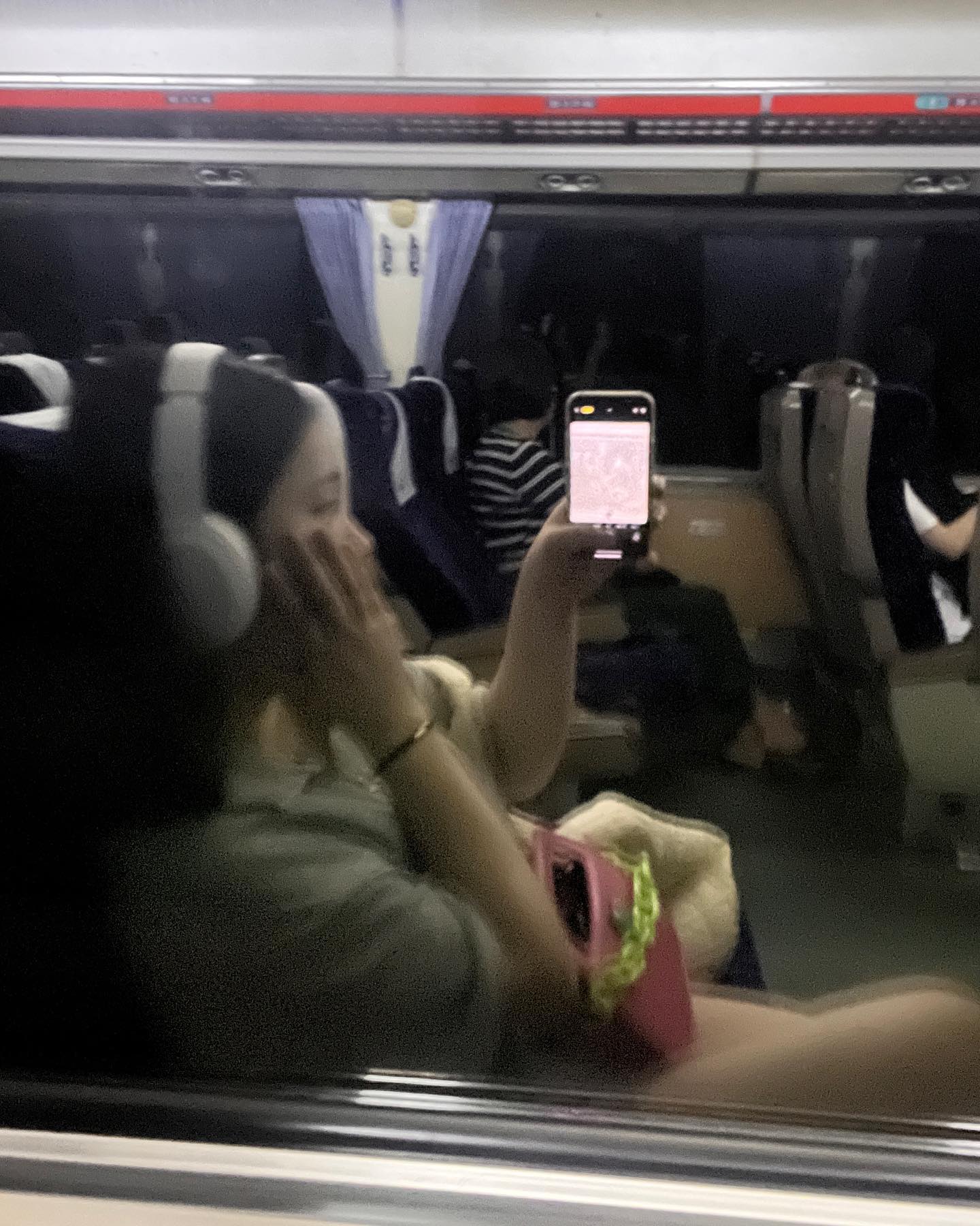 내가 아닌 저 사람과 새 삶을 만들어가지마