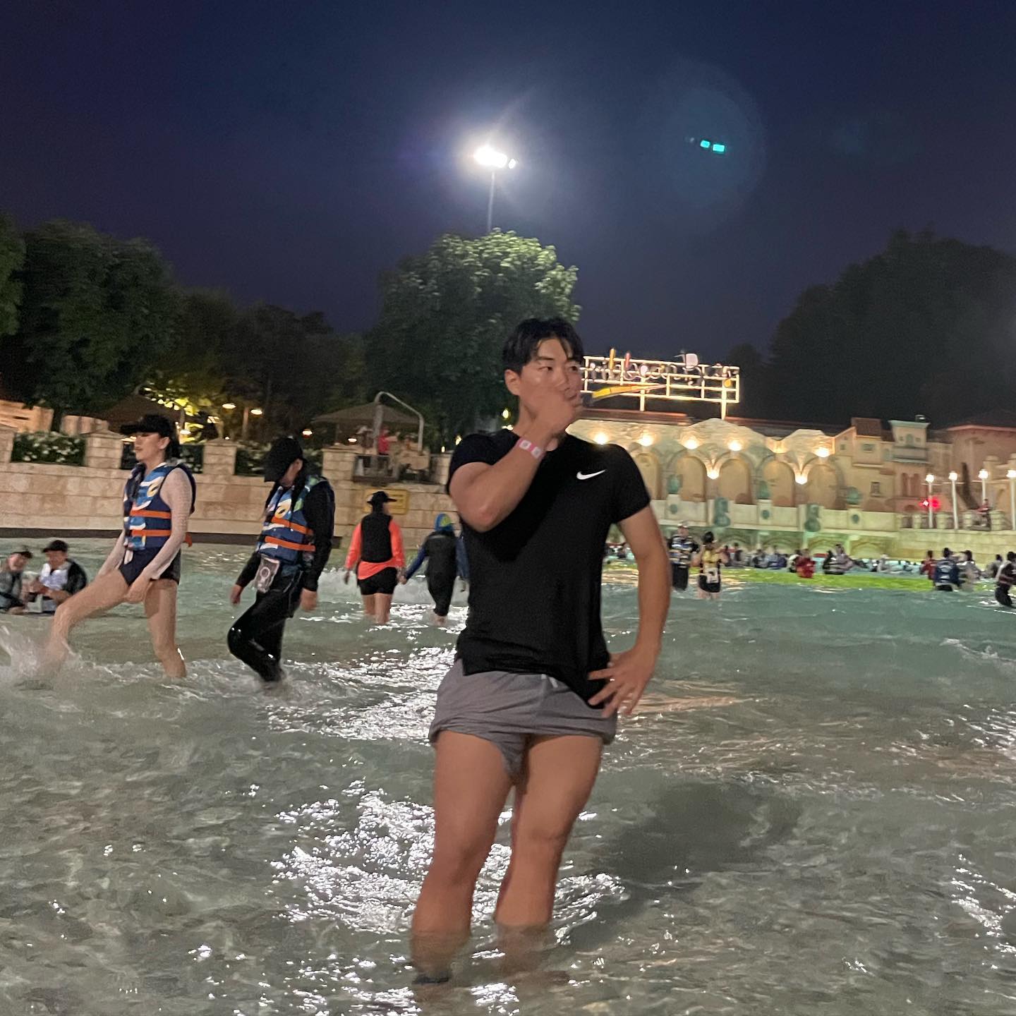 넘모 재미써꼬