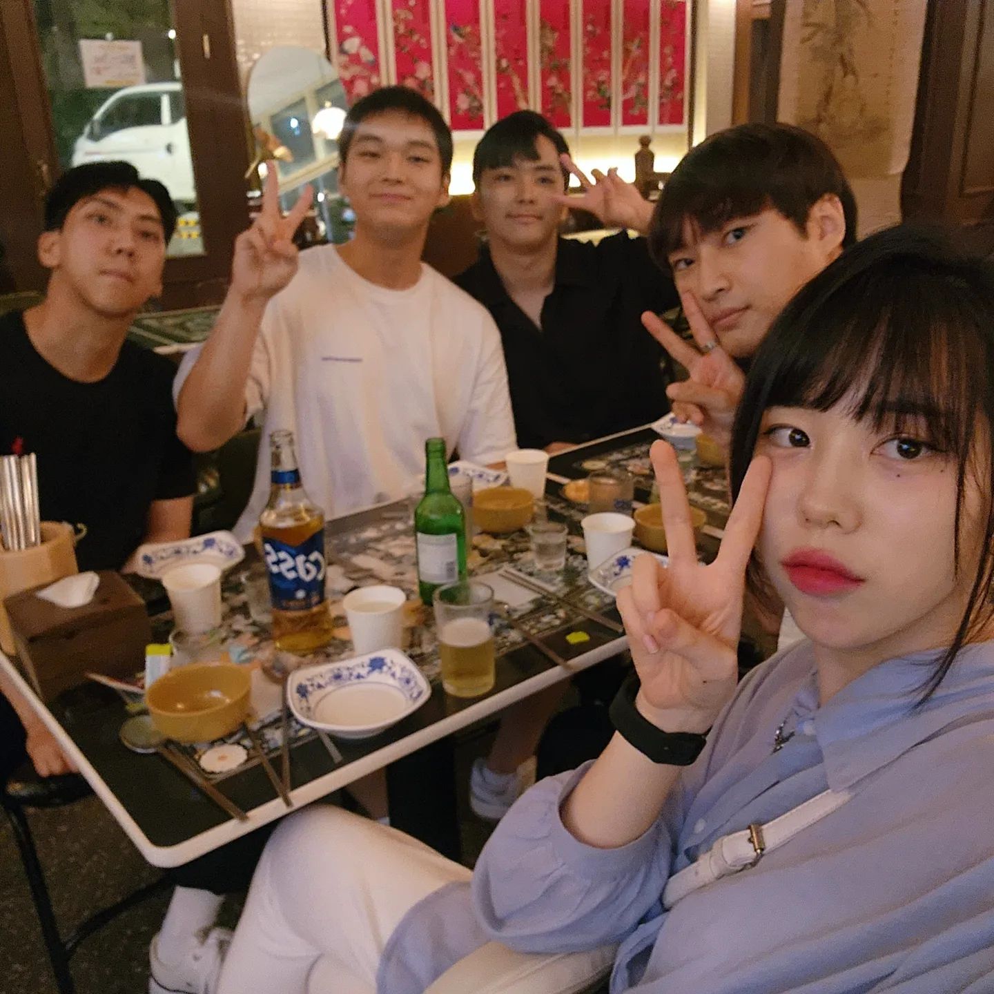 오랜만에 만나서 즐거웠다 10년차 애끼미들앙. 덕분에 스트레스도 좀 풀리고 재밌게 놀았음 ㅎ.ㅎ♡ 시간 되면 이렇게 종종 자주 놀쟈. 다음엔 겨울 여행 고