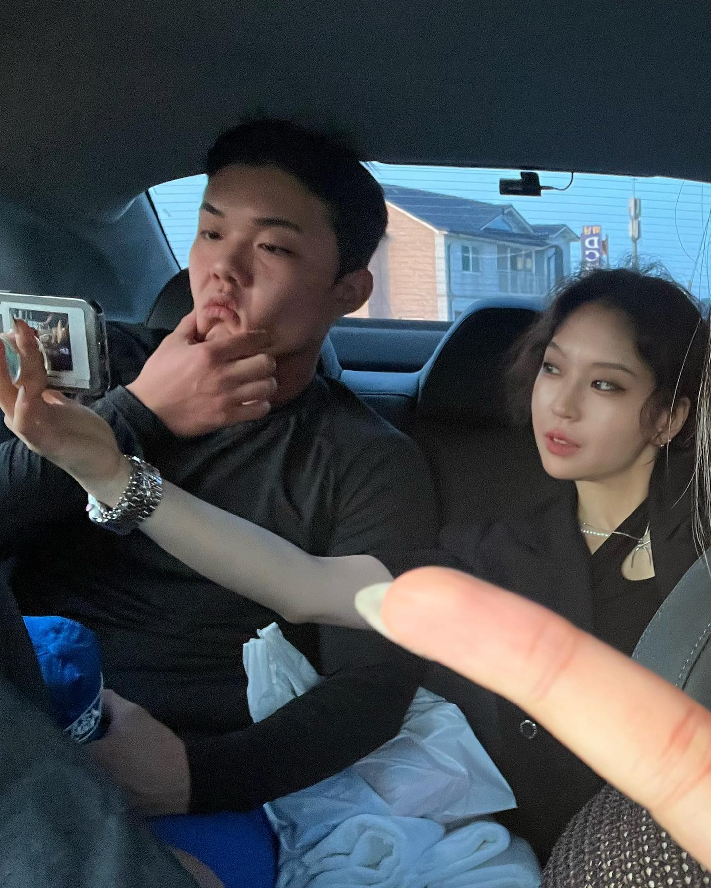 야옹야옹야옹야옹야옹∩^ω^∩
