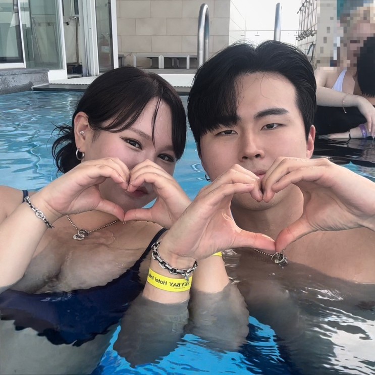 강릉 뚜벅이여행 강릉숙소추천 후기 인피니트풀 강릉 스카이베이호텔 호수뷰 수영장패키지 강릉 1박2일 국내여행