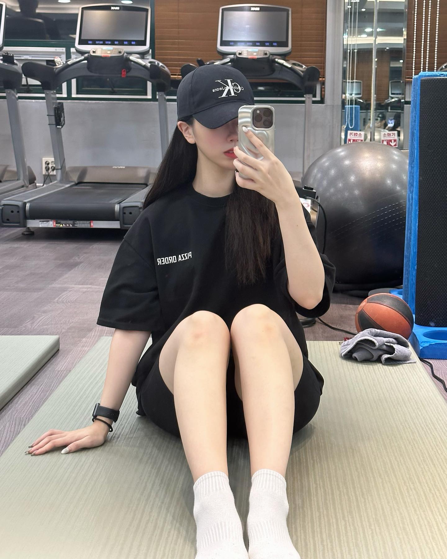 #첫줄

#오운완 하체!
포항가따가 서울 돌아왔어요🩵

_
#운동하는여자 #운동소통 #운동기록 #헬스타그램 #헬린이
