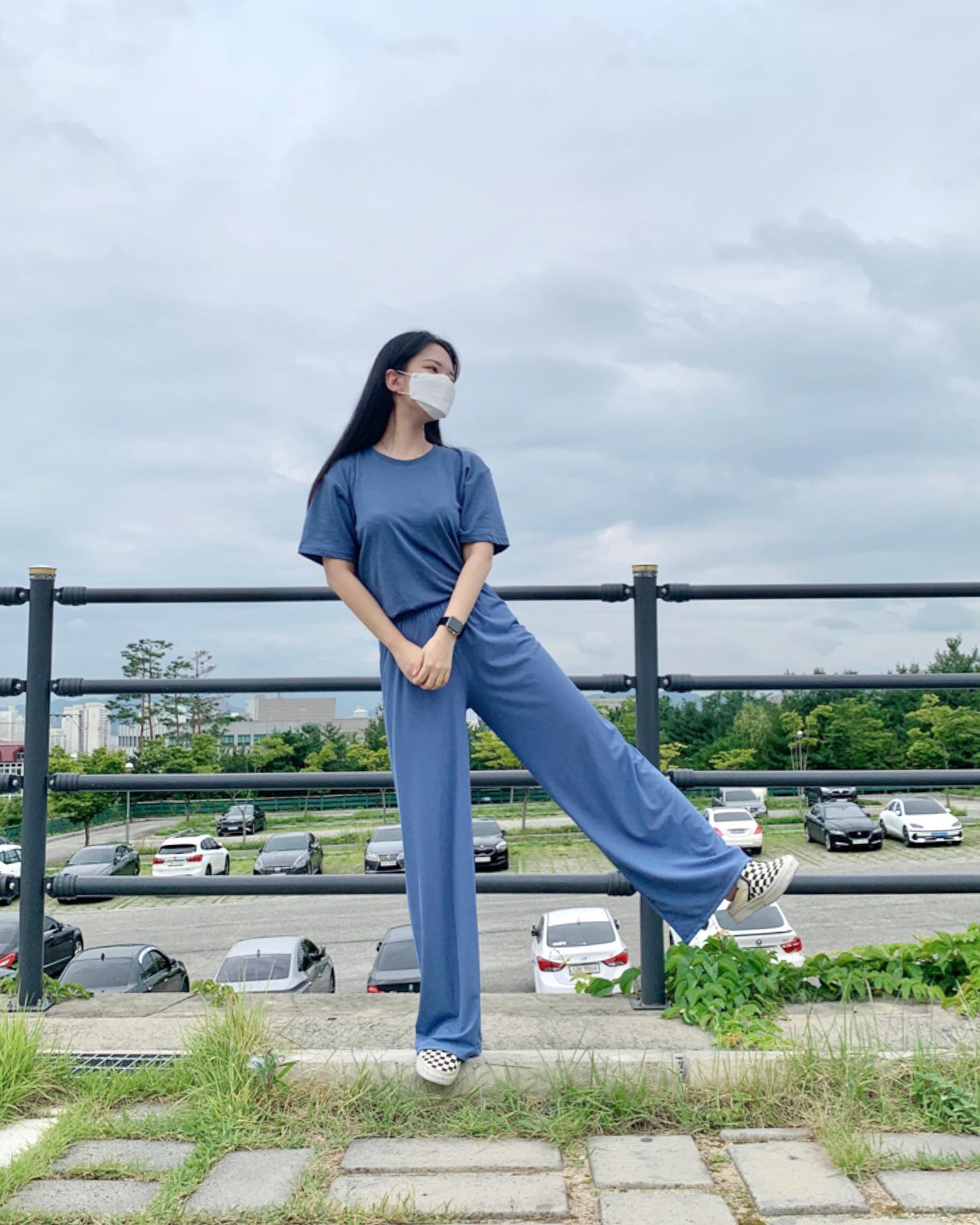 햇빛 안나도 너무 더운 날씨..🥵