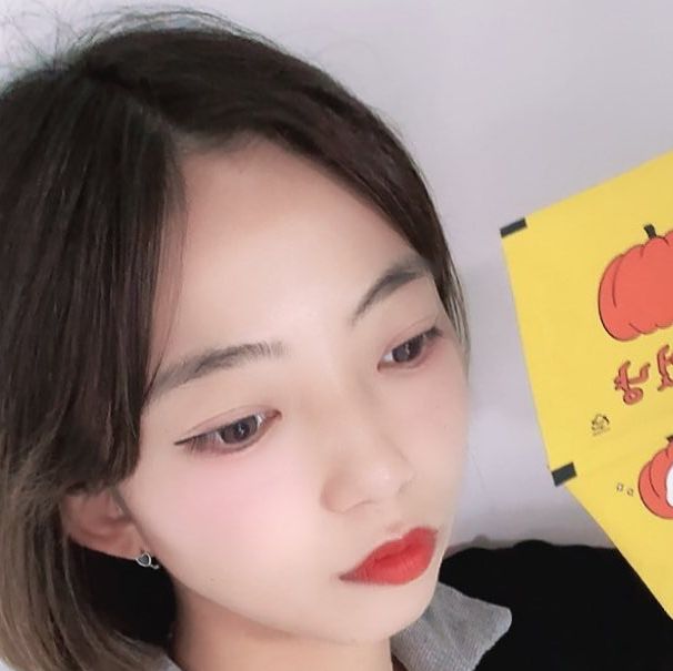 @an._.ye on Instagram: "사무일 하느냐 출퇴근 하느냐 매일매일 다리팅팅...🥲 호박차가 그렇게 붓기빼는데 좋다더라🤍 운동할때도 물 대신 마실정도로 거부감 없어서 너무좋다🤍 (평소 운동