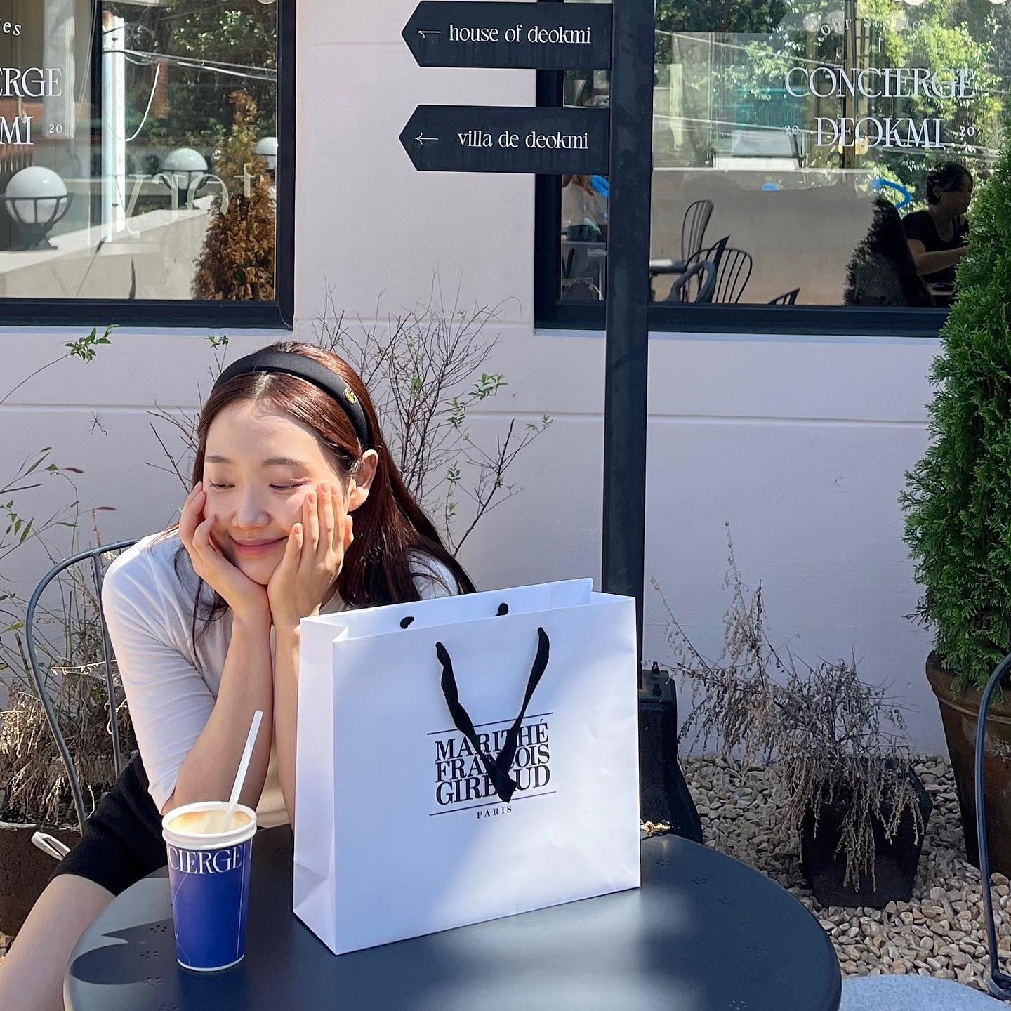 지지고 볶go☀️
⠀
#질리지않아#카페투어#롱타임노씨 ㅎㅎ