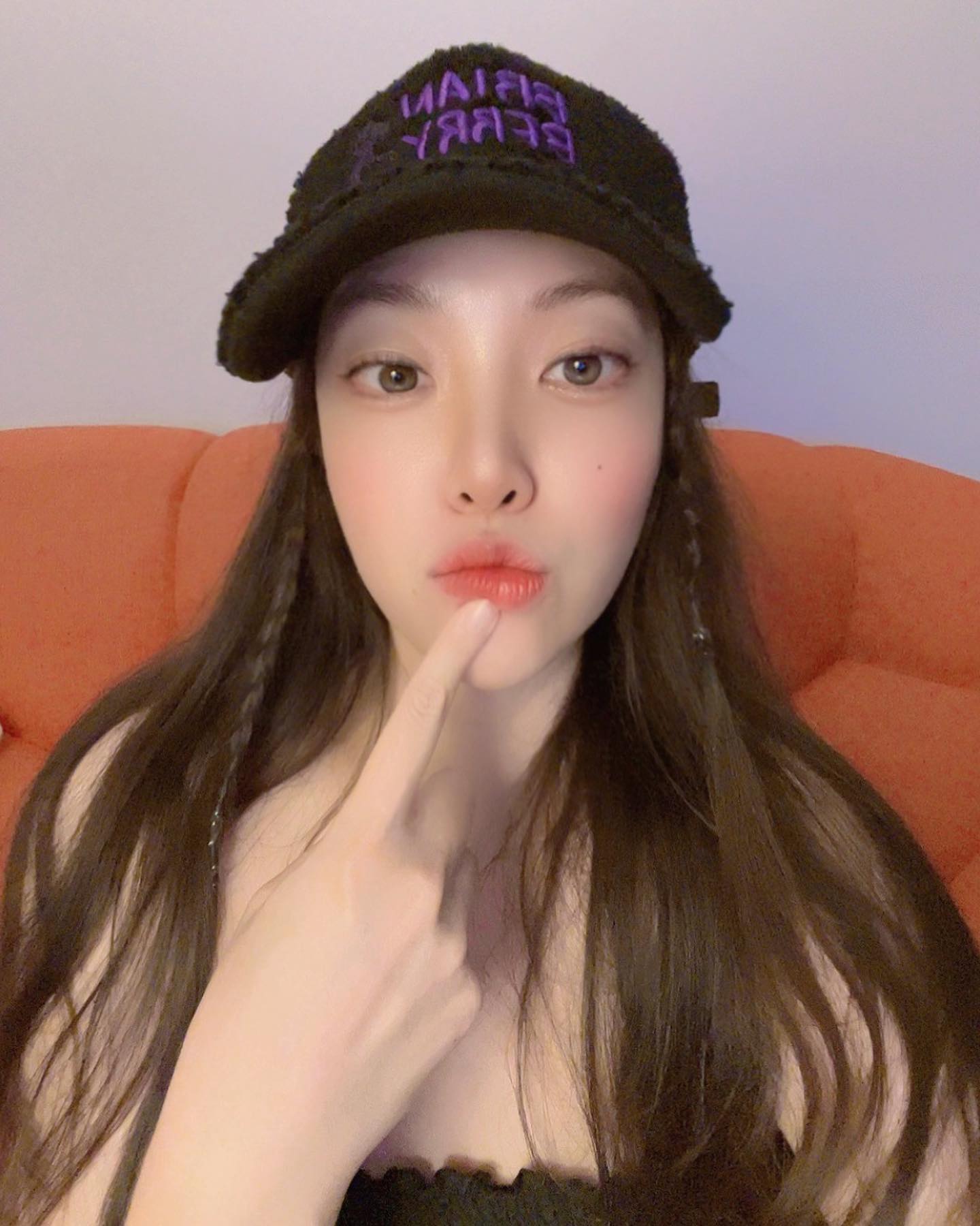 내 새로운 직업 #틱톡 #틱톡라이브 #틱톡커
 #필터 없이 우얘살꼬 
#소통방송 한다 수고가 많은중 
그래서 틱톡 하시는분 ? ㅎ ☺︎ 
인스타는 몇년하고 틱톡은 10일했는데 
팔로우 틱톡이 더많은거 실화니 ☺︎ 
제가바로 소통의 아이콘이에요 ㅎ ☺︎ 
#틱톡스타 가 될라믄 도대체 뭐해야함?
춤알려주실분 괌!̆̈ !̆̈
유투바 도 될려고 계정만들었는데 
촬영편집 알려주실분 괌!̆̈ !̆̈ 
맨날 이쁨받고 사랑받고 행복하고 #재밌게 사는중ㅋ꙼̈ㅋ̆̎ㅋ̐̈ㅋ̊̈