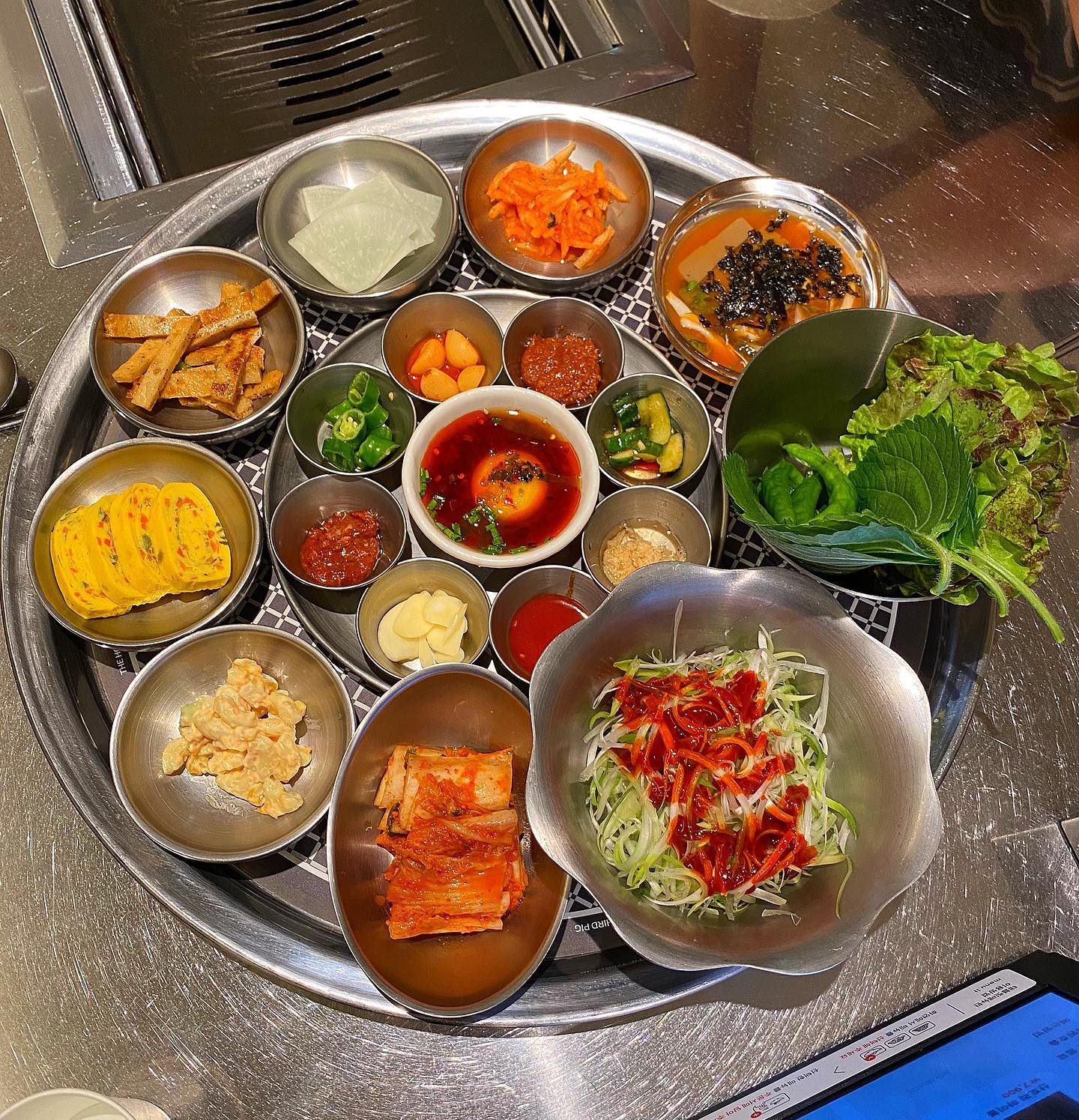 #맛집추천 
.
정말 맛있는 냉삼발견😍
여의도에 이렇게 푸짐하고 맛있는 냉삼집이 있네요
가격도 착하고 맛도 최고❤️
.
.
#여의도맛집 #여의도고기집 #여의도냉삼맛집 #여의도돼지고기 #여의도회식장소 #여의도회식추천 #여의도고기맛집추천 #서울고기맛집 #서울고기집