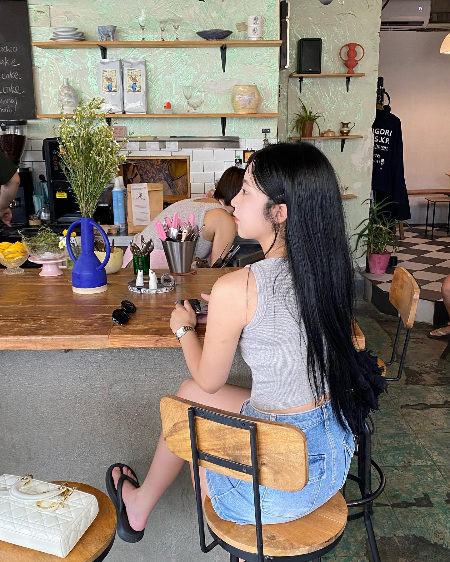 부지런히 .. ☕️