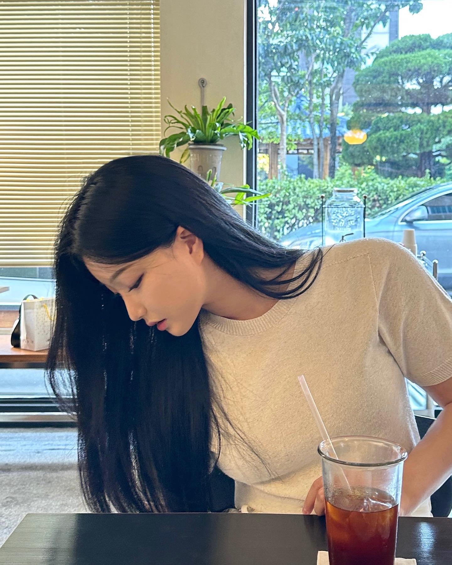 요즘은 커피 마셔도 나름 잘 자서 행복해요 ..
