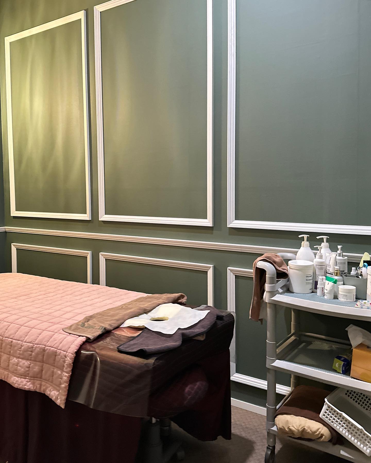 오랜만에 피부 촉촉하게💛
.
.
.
mipl_gangseo_skincare #가양역피부관리 #강서구피부관리 #미플강서점