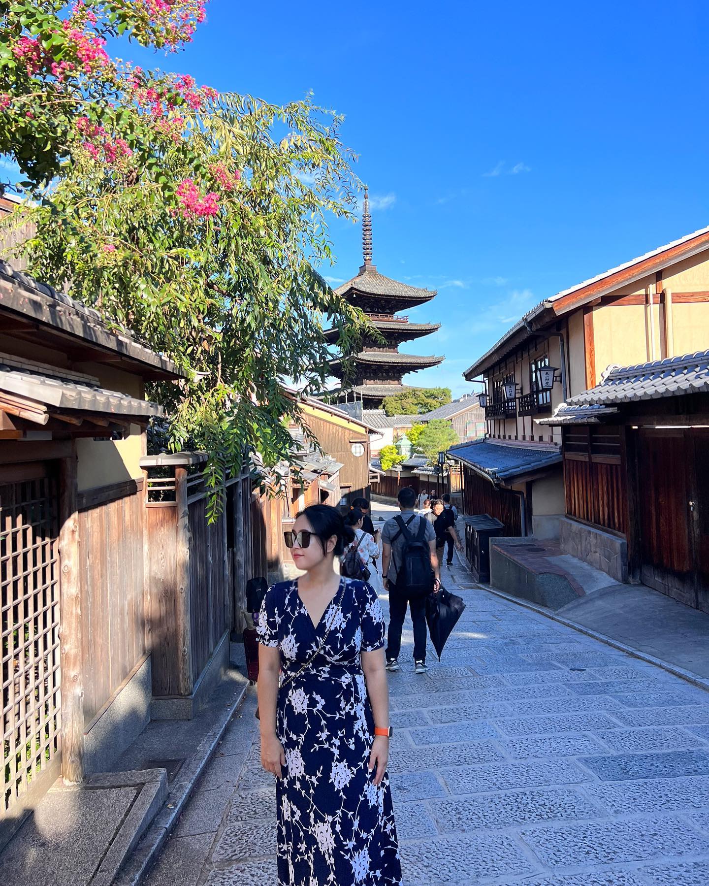 .
지난 주말 교토.
머리 자르기 전 마지막 사진 :)
#교토여행 #kyoto
.
.
.