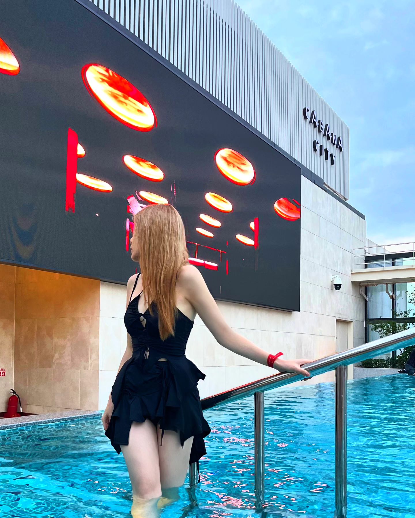 8월의 풀파티 🏝