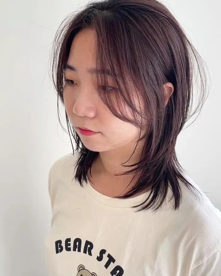 머리해땅
.
.
#레이어드컷 #단발 #겨울까지안자를예정 #헤어스타일 #헤어 #여름머리 #머리자름✂️ #헤어샵 #정신수련