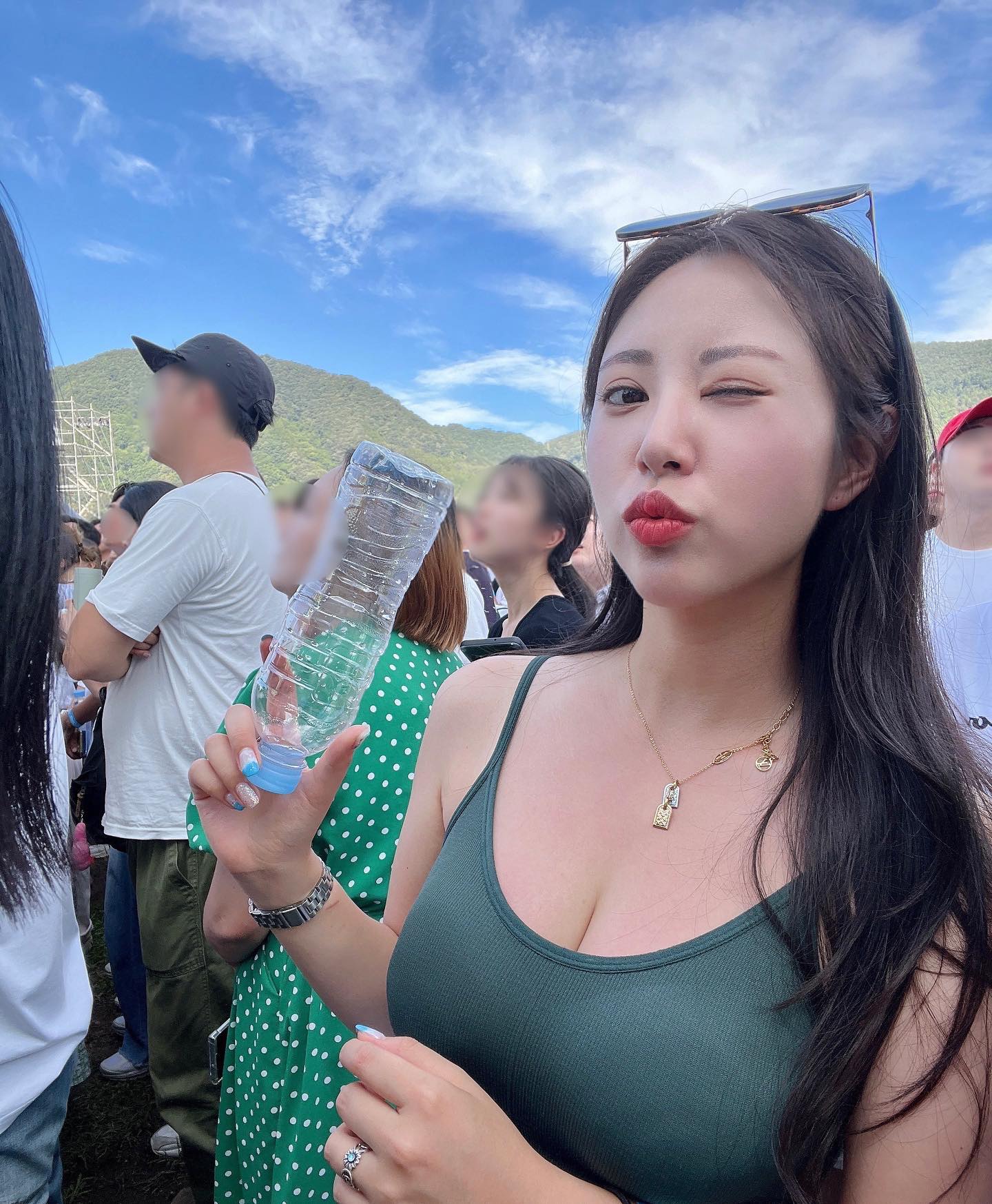 #이슬라이브 뜨거워 살 다익어🥵 땀샤워💦 (두번은 안갈뤠)