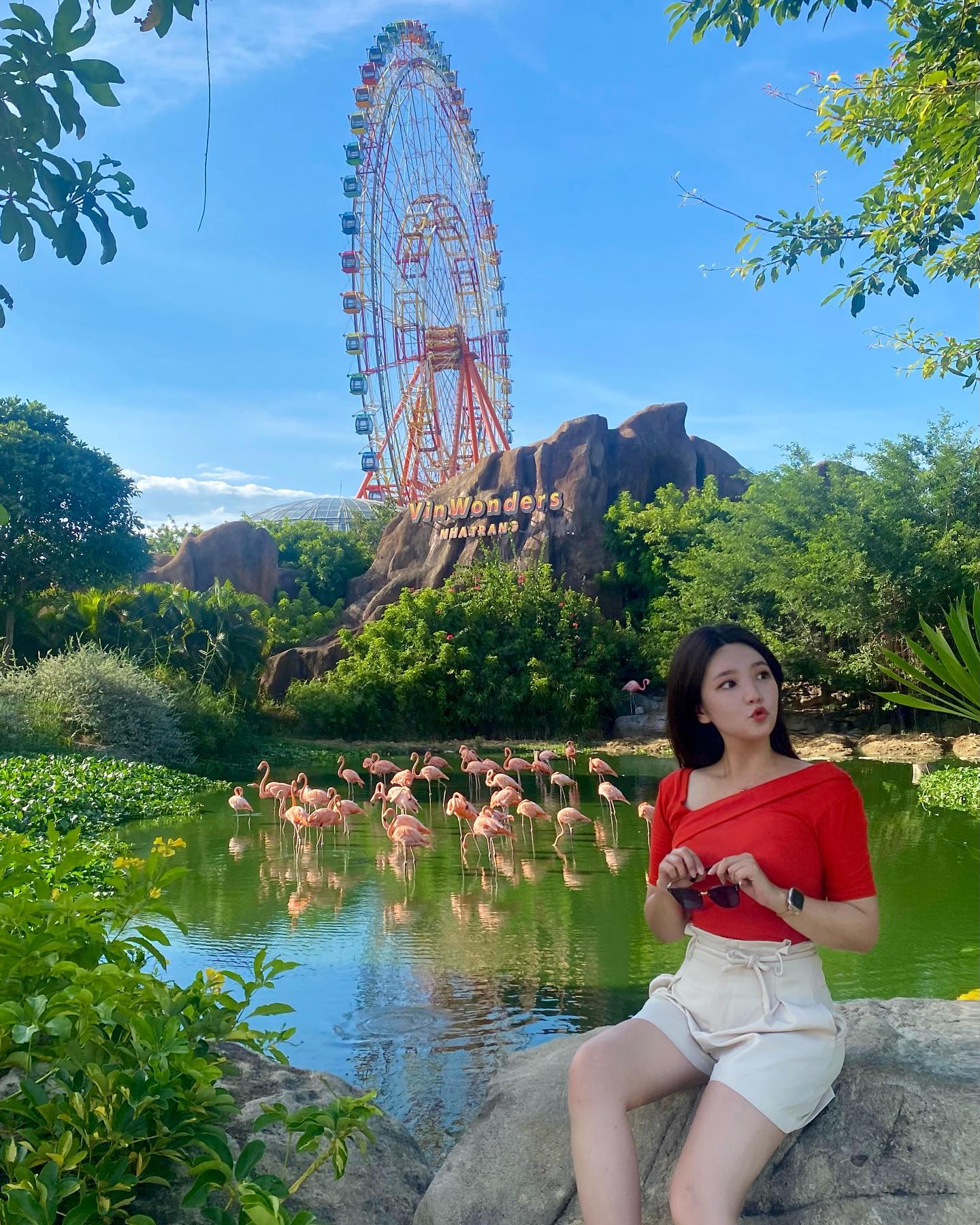🇻🇳 #빈원더스 

뚜남이 일기

놀이공원,동물원,아쿠아리움,워터파크 다있어서 하루종일 놀기☺️