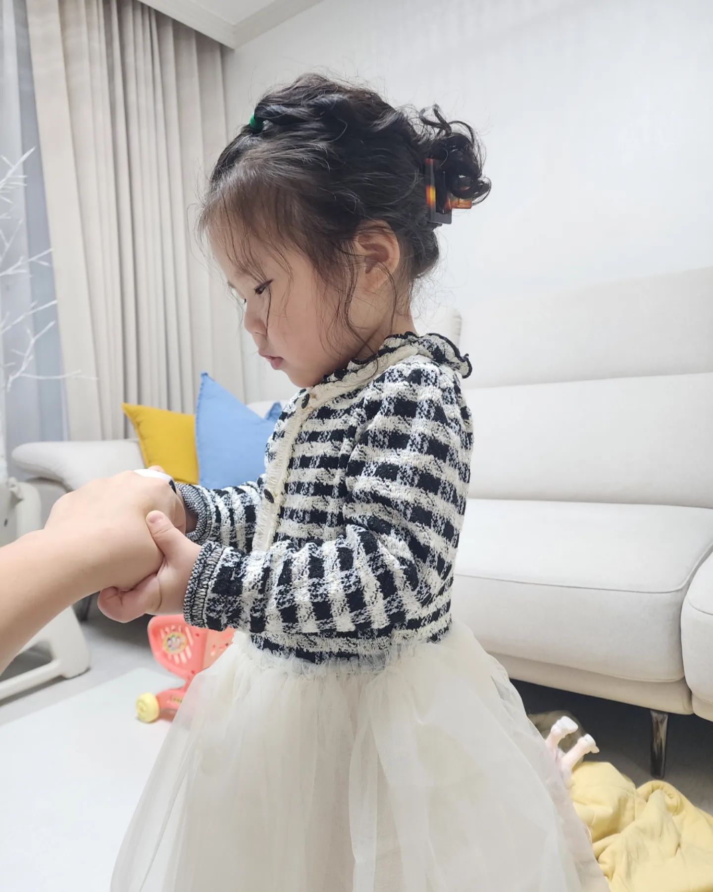 모야 김서은 너모 이뽀♡

#히피펌대만족 #묶으니더이뻐😍 #새옷도대만족