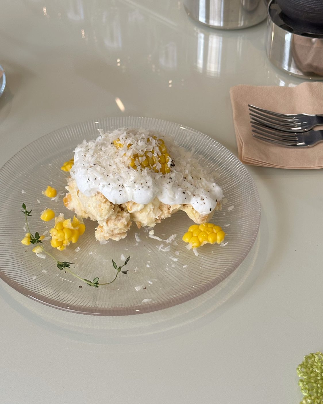 지인짜 맛있는 얘 ,, 🌽