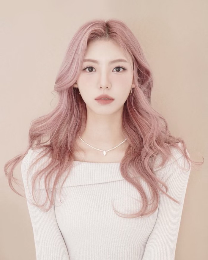 산호맨숀 프로필 촬영 메이크업!
이제야 올리는 후기사진..😂
헤어 컬레어 맞춰 핑크톤으로 메이크업 해드렸는데
넘 예뻐요 고객님☺️

메이크업 예약은 프로필 오픈카톡 or DM

#메이크업 #촬영메이크업 #핑크메이크업 #산호맨숀 #메이크업아티스트 #청담메이크업 #메이크업추천 #아이돌메이크업 #본샵 #청담본샵