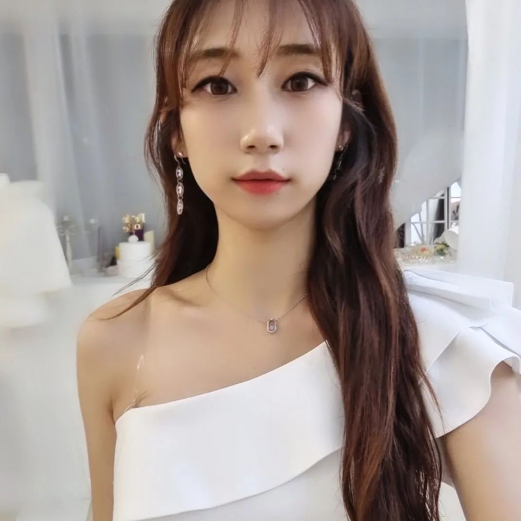 살아 있어요😅ㅎㅎ 너무 오랜만!!