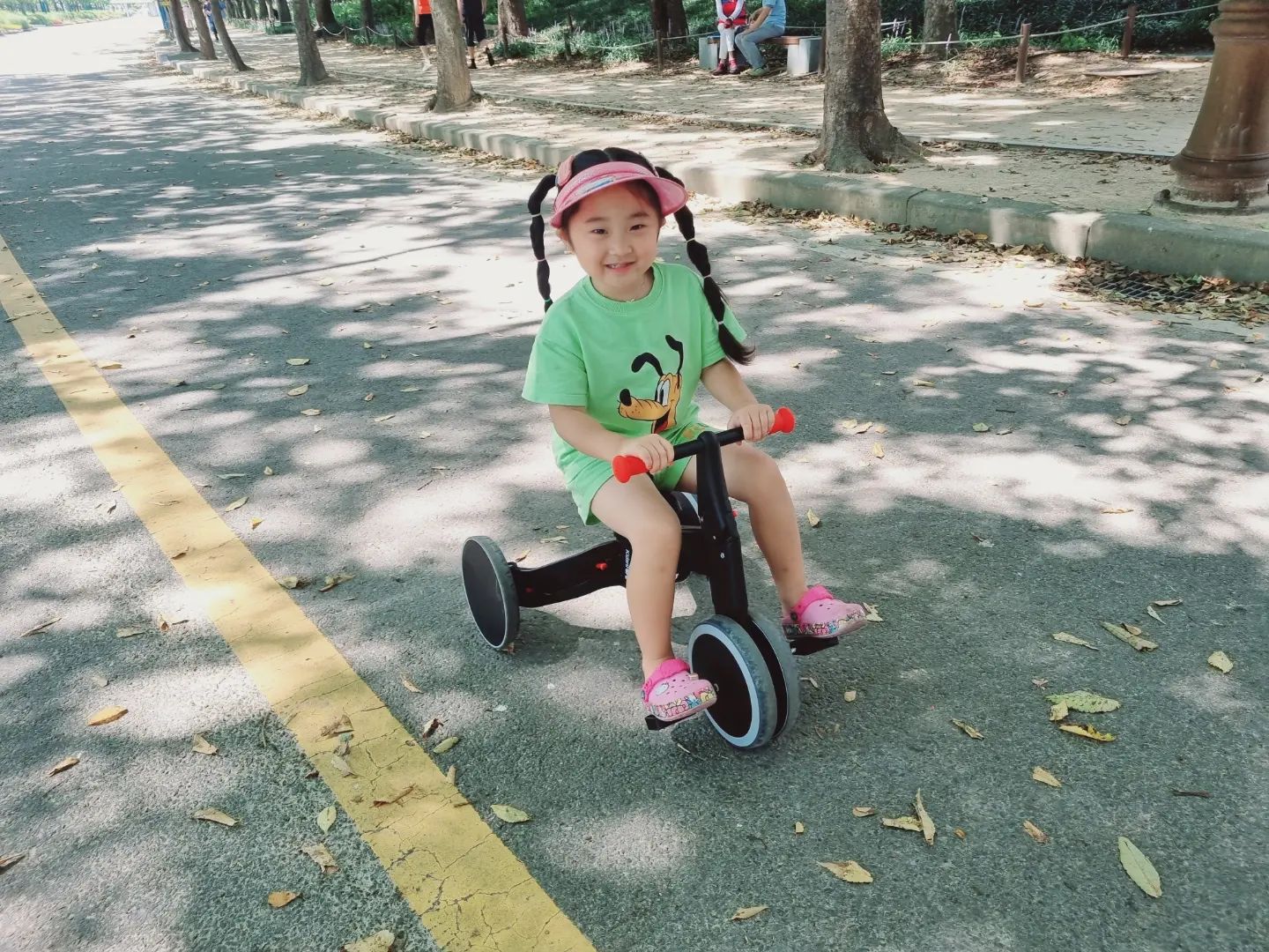 🧡라파의 첫 세발자전거🧡

<키즈앤파파 키즈 듀오 2in1 밸런스 세발자전거>

실내에서도 사용이 가능하고
아이의 성장에 맞추어
두발과 세발자전거
두가지 형태로 사용이 가능한
어린이 세발자전거!

안전하면서 활용도가 높은
유아 첫자전거를 찾으신다면
이거요 이거요!!!😁

#세발자전거
#키즈앤파파
#어린이자전거 #유아자전거
