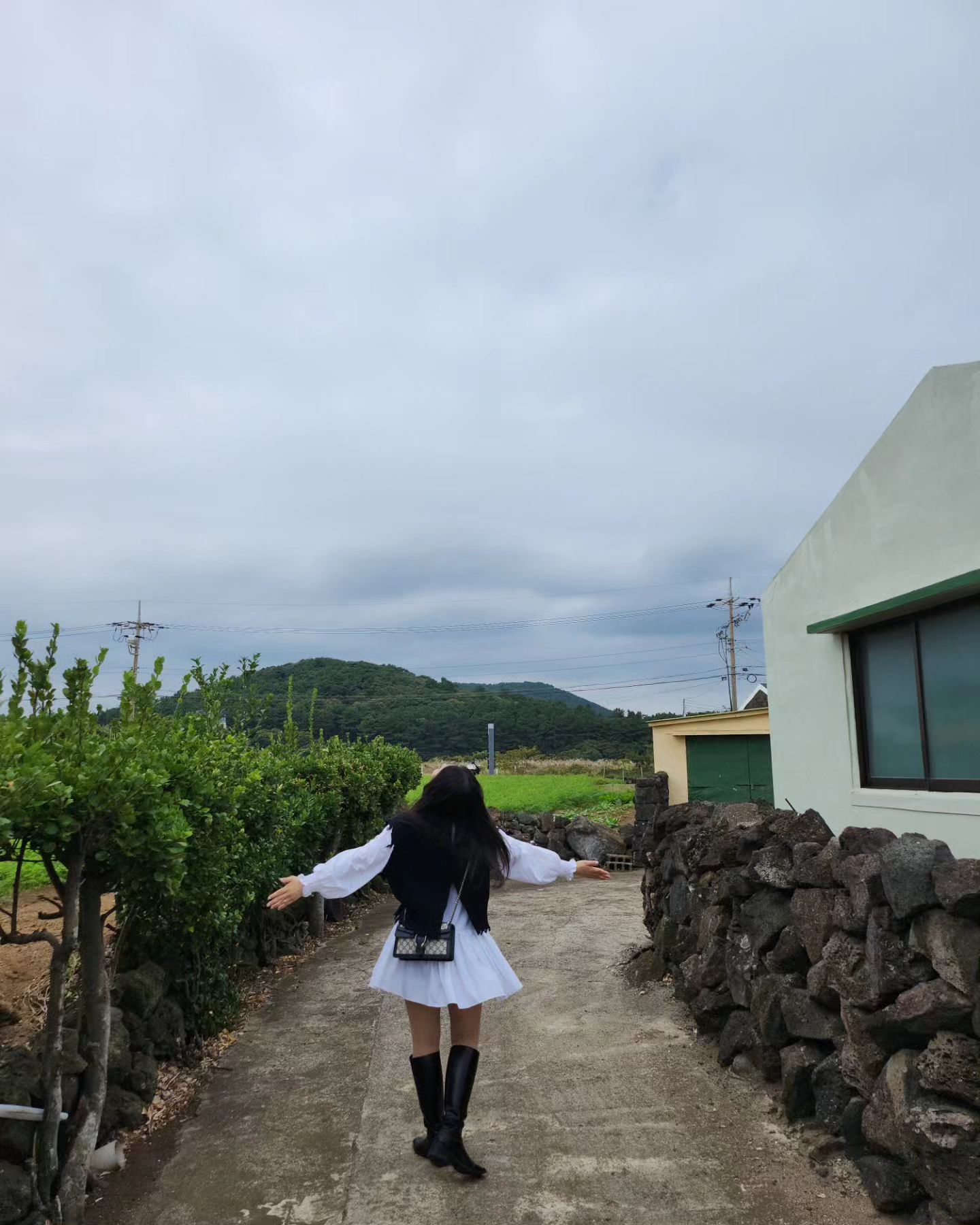 #jeju #제주

같은옷 다른색 

주구장창 잘입었었던 이 니트☺️☺️