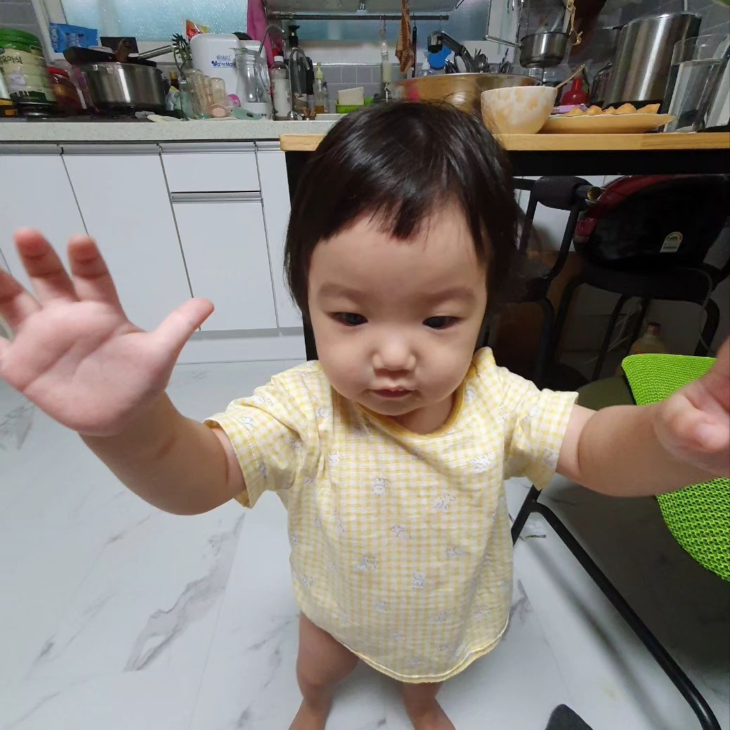 나를 찬양하라!

#육아일상 #육아 #육아맞팔 #호랑이띠아기 #아기 #딸 #딸스타그램