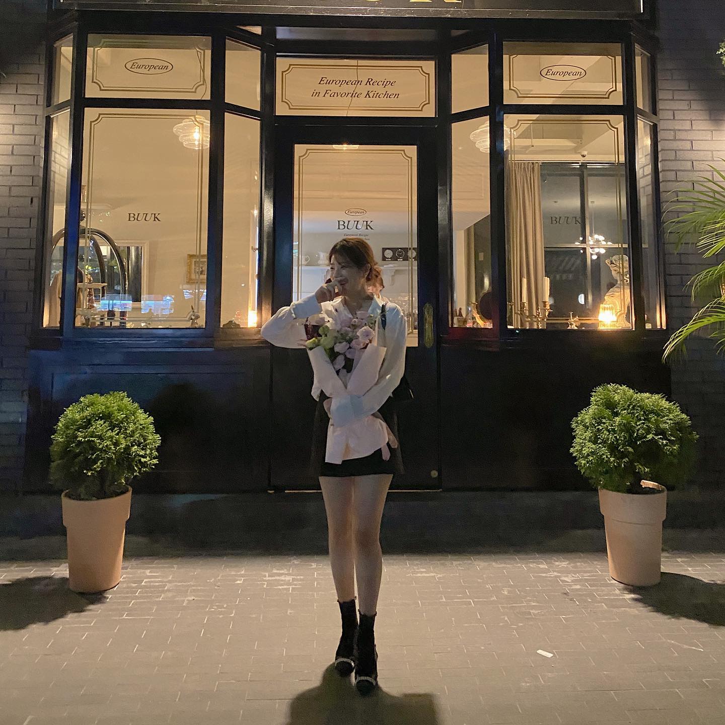 나 꽃 좋아하네?🩷