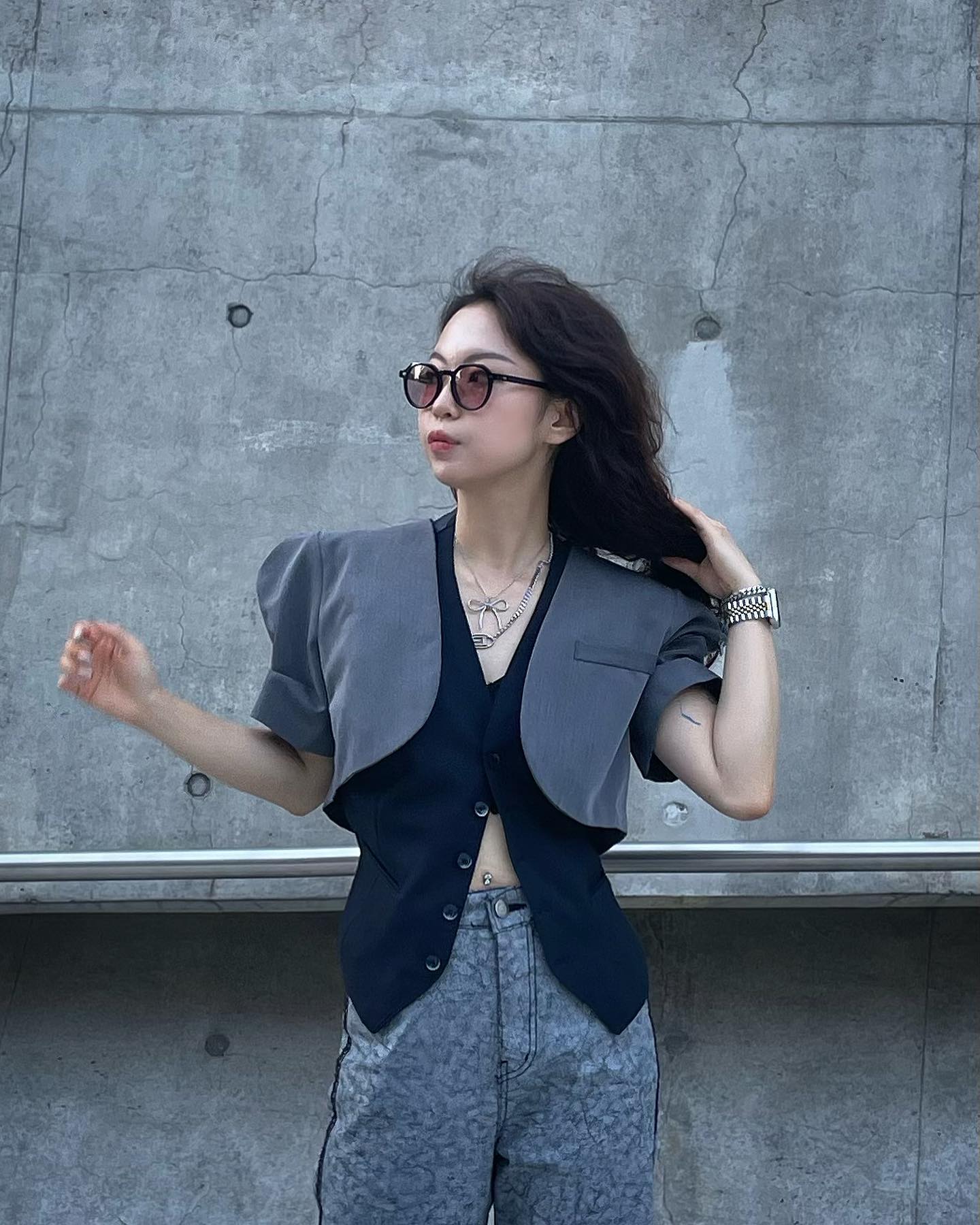 빼먹을 수 없는 내 긱타,,♥
geekta_official 
#광고 #선글라스 #선글라스추천 #탄트선글라스 #긱타선글라스