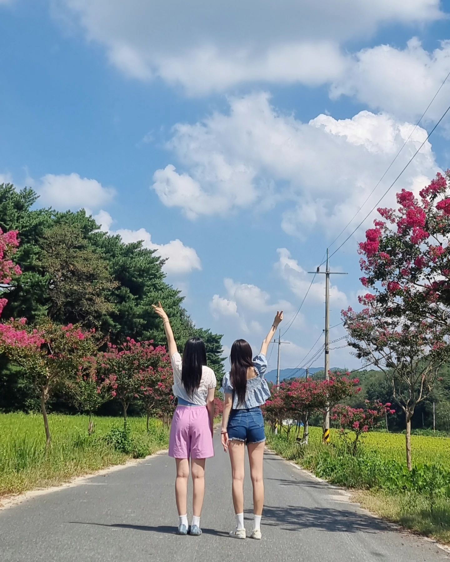 👯‍♀️💞