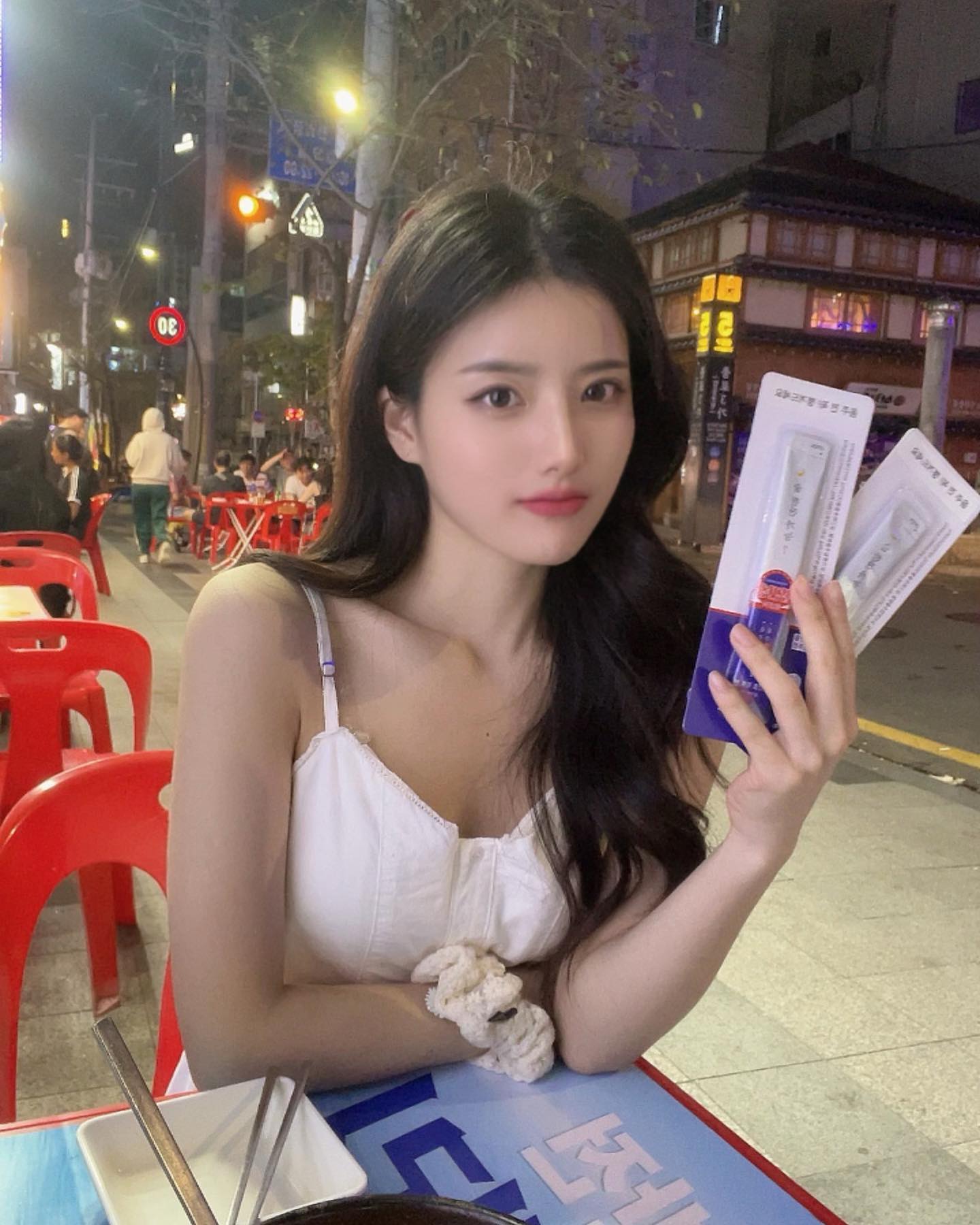 이번 서울 여행은 삽간흥이 캐리해따!😈
4박 5일 여행동안 삽간흥 음주전 음주후 덕분에 알콜여행 성공적! 🫶🏻
⠀
⠀
⠀
#협찬 #광고 #숙취해소제 #숙취예방 #알콜대장 #음주전 #음주후 #술스타그램