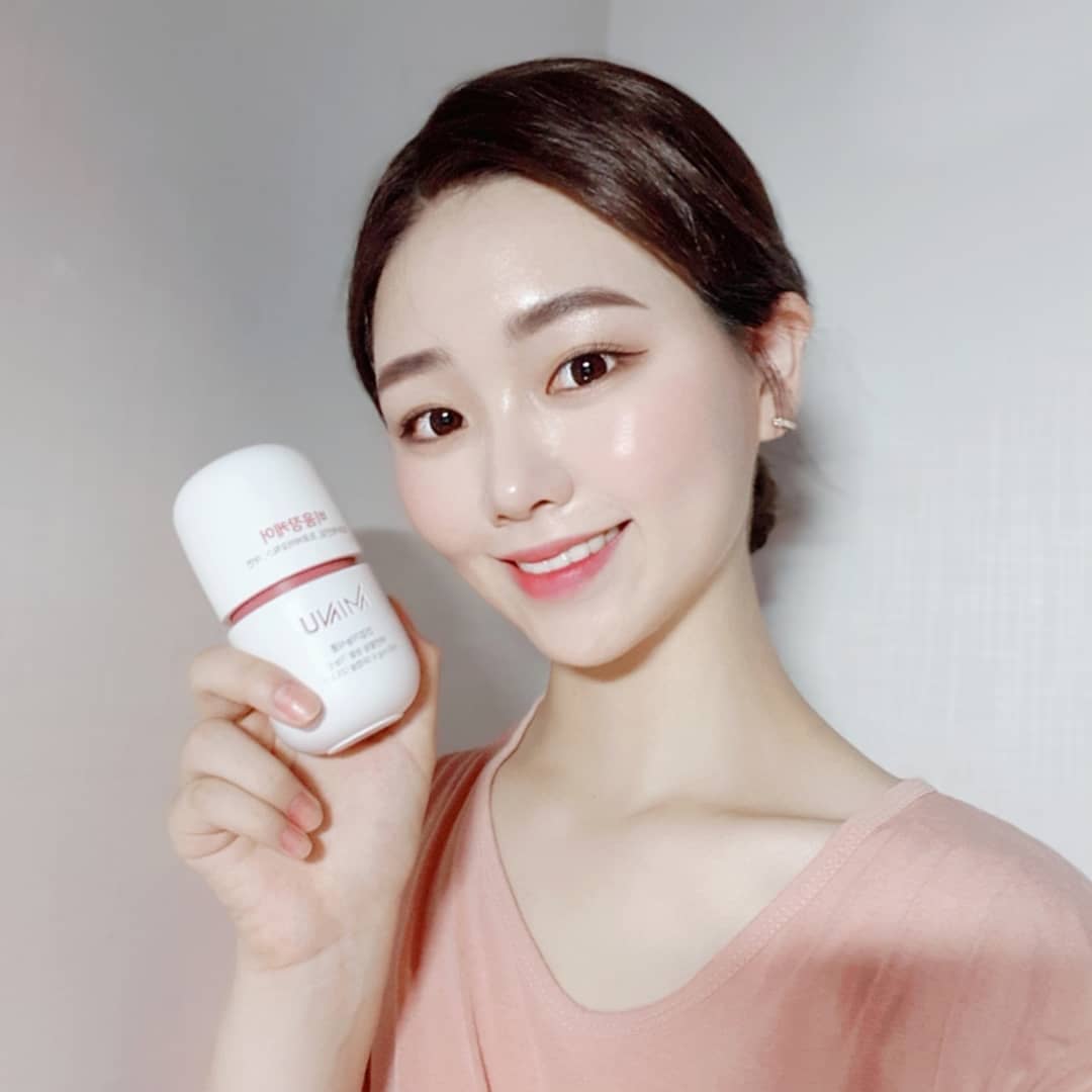 인하공전 항공운항과 18 on Instagram: “다이어트 하면서 화장실 가는 횟수가 줄어든것 같은데 이걸 먹으면서 거의 바로 효과가 느껴져서 꾸준히 먹고있어요😋💊 여기에 알로에전잎, 난소화성말토덱스트린, 프로바이오틱스 성분이 들어가있다고 합니당  #MINU #미누 #미누비움장케어 #미누비움장…”