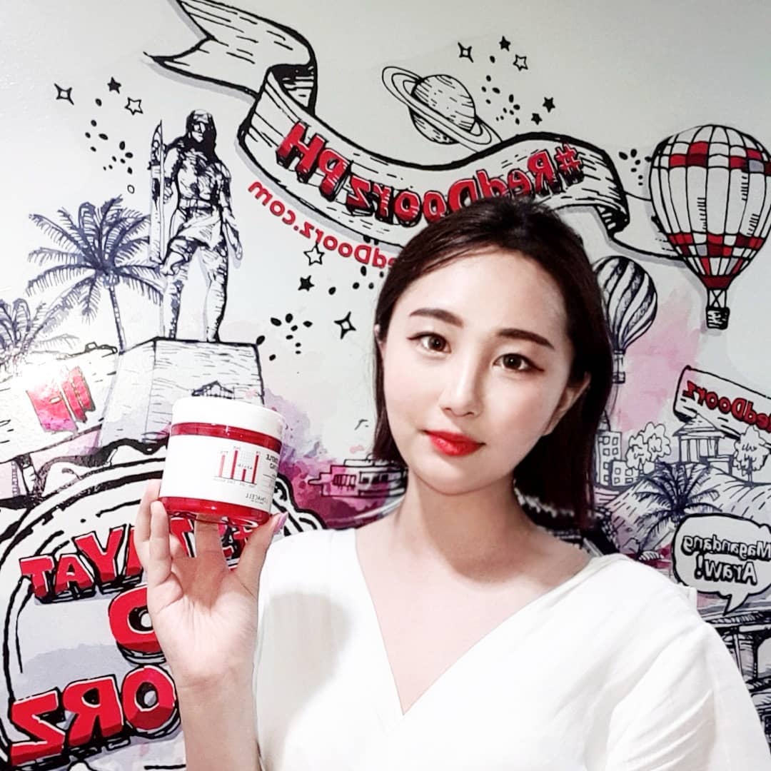 Ahreum_° on Instagram: “피부 케어 효과도 좋고 많이 따가울거라 생각했는데 자극은 최소화한 ph4.3을 적용시켜서 자극도 많이없었다ㅎㅎ 세안 후에 올라간 ph를 빠르게 낮추어 피부 산도 밸런스를 잘맞춰주는듯!  피부 결 타입에 맞춘 2가지 타입 엠보& 거즈 듀얼 패드가…”